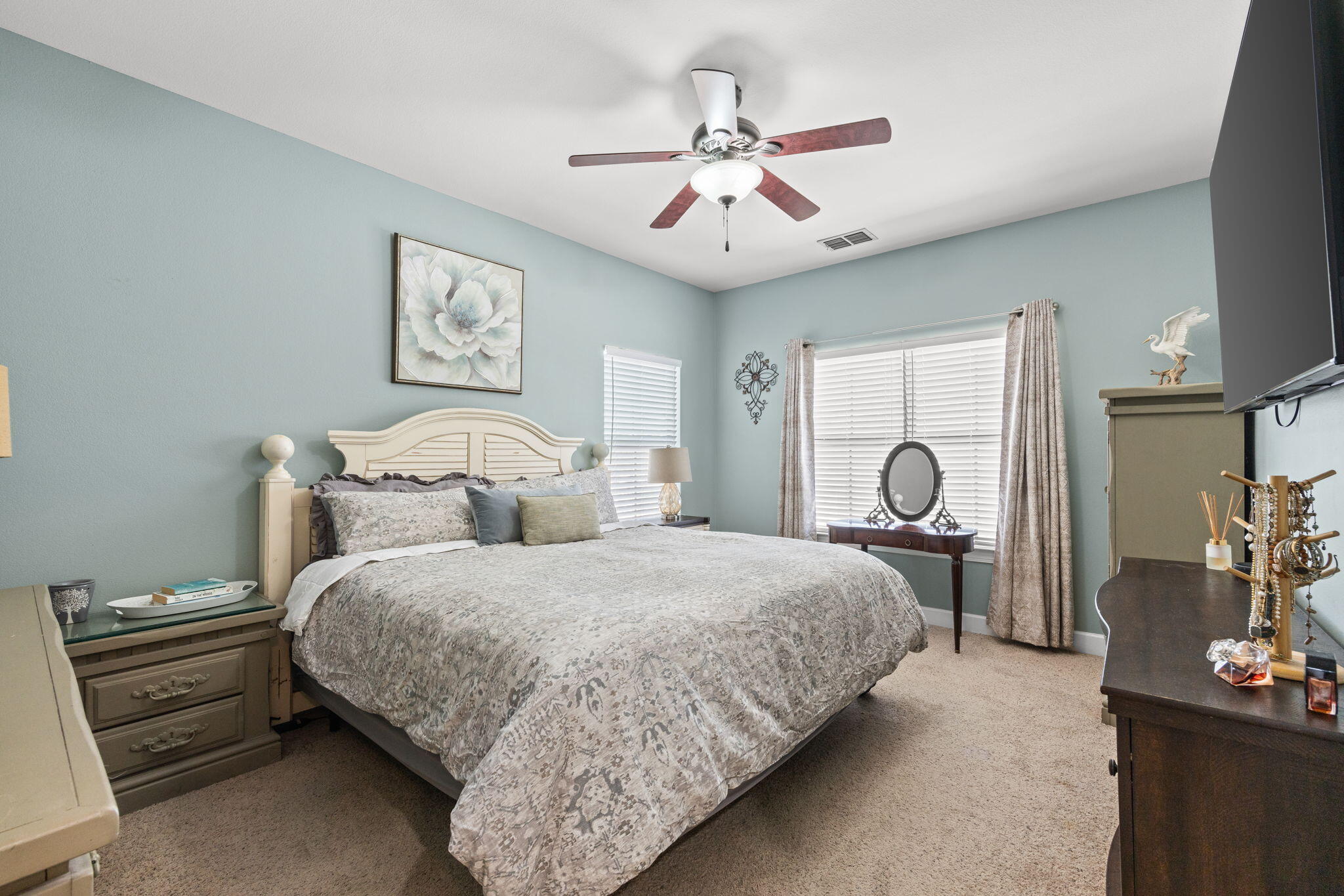 SOUTH HAVEN TOWNHOMES - Residential