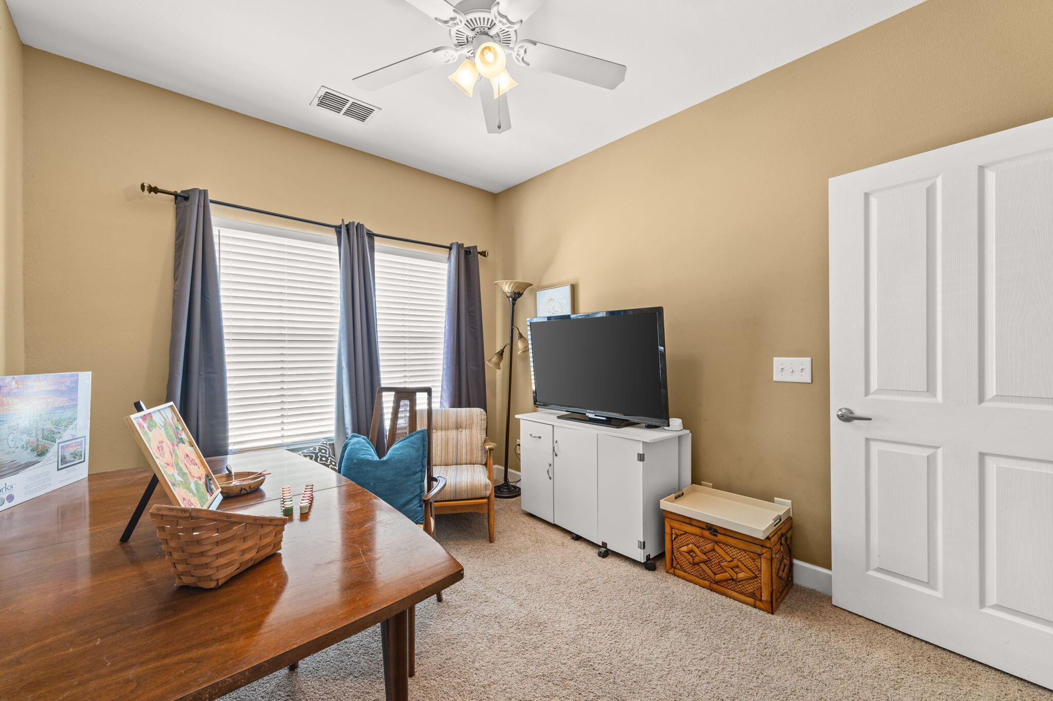 SOUTH HAVEN TOWNHOMES - Residential