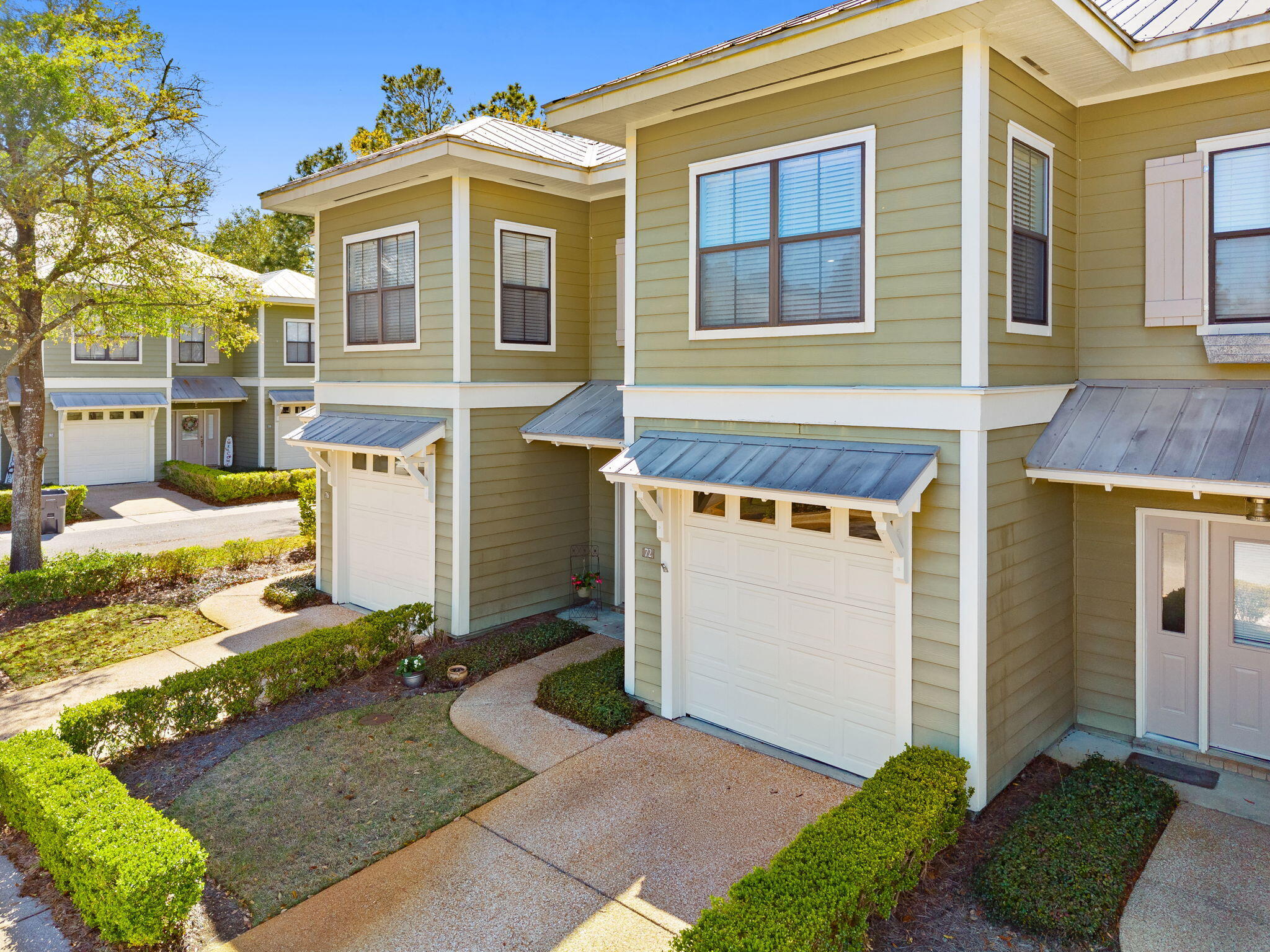SOUTH HAVEN TOWNHOMES - Residential