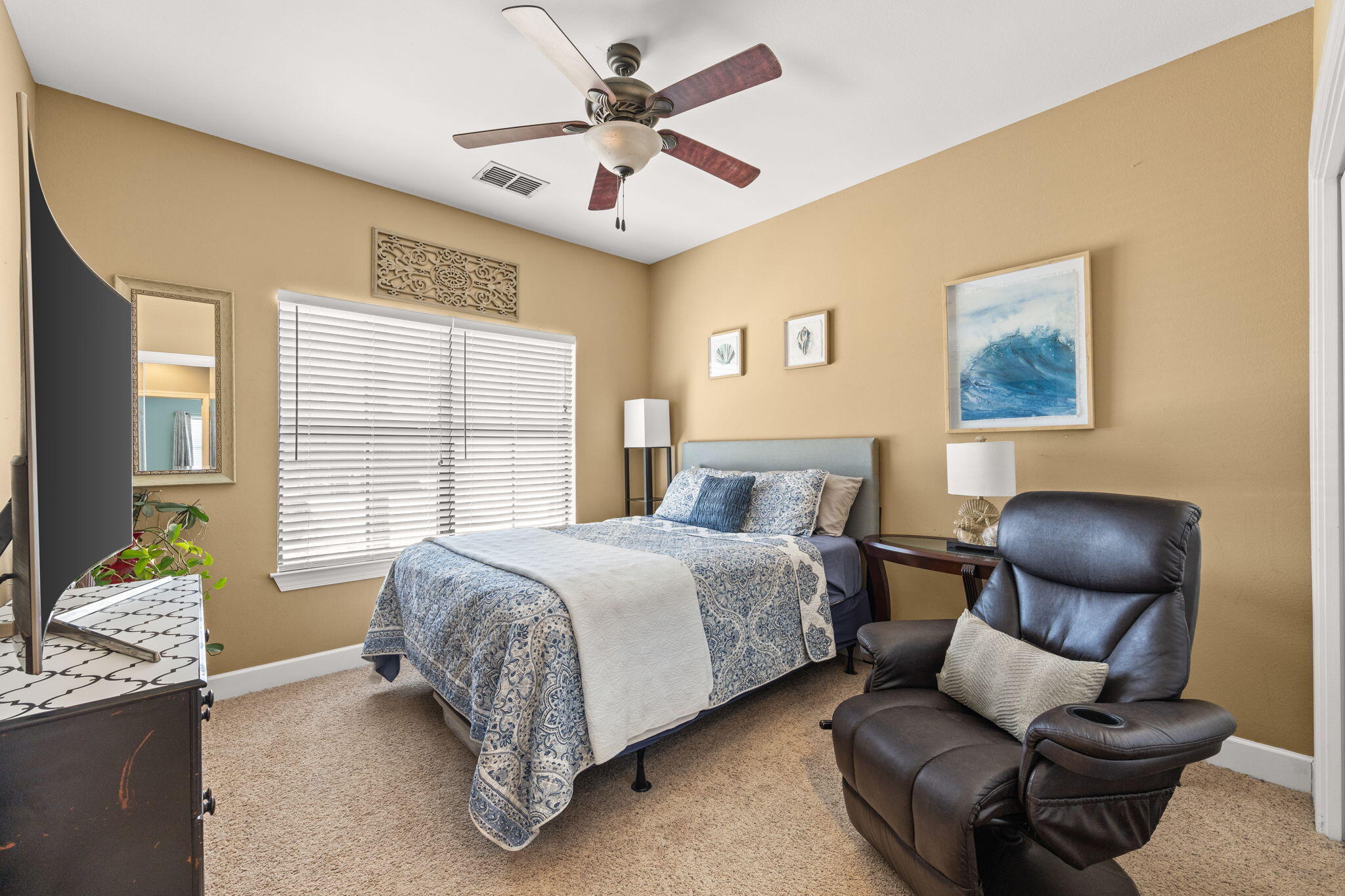 SOUTH HAVEN TOWNHOMES - Residential