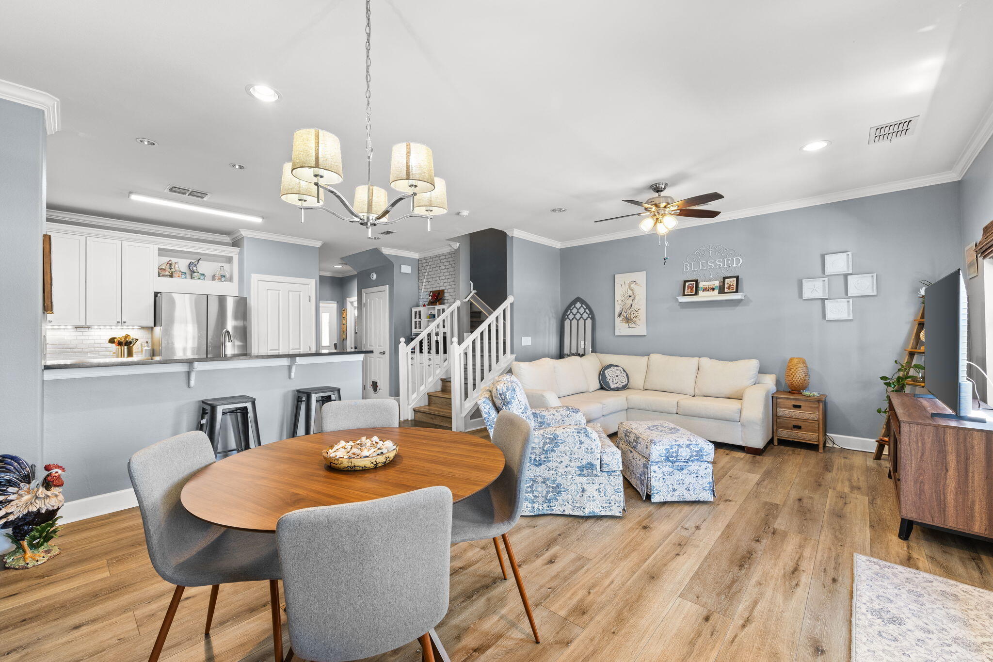 SOUTH HAVEN TOWNHOMES - Residential