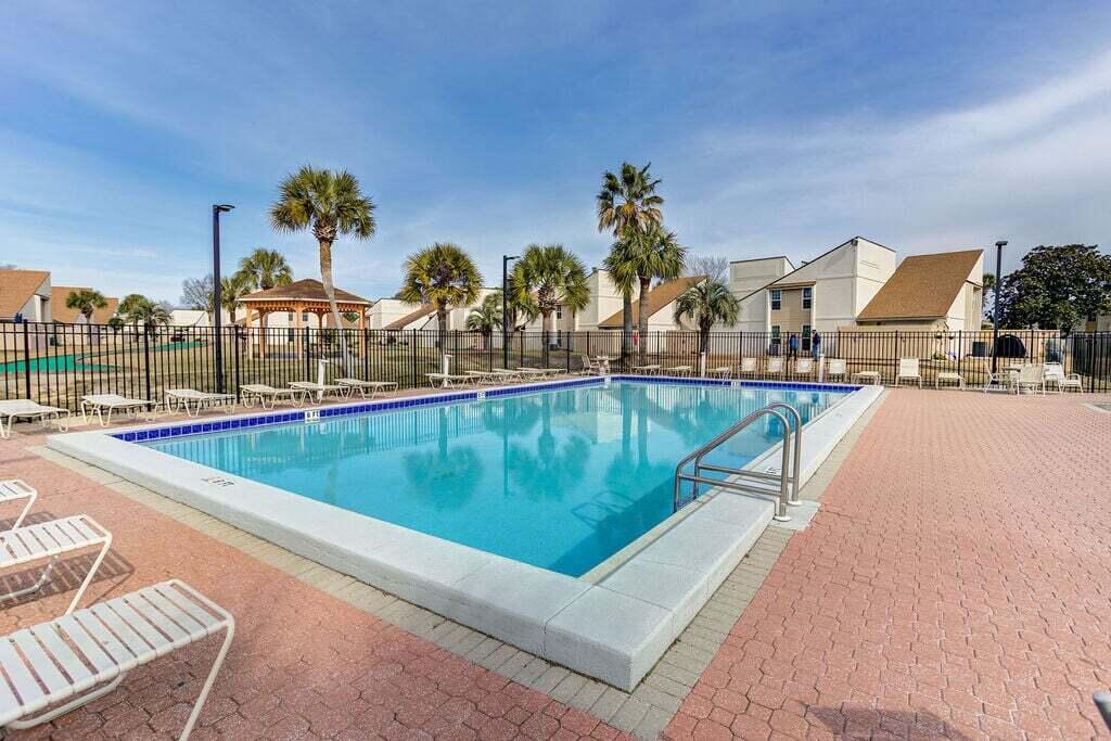 Horizon South 18 - Residential