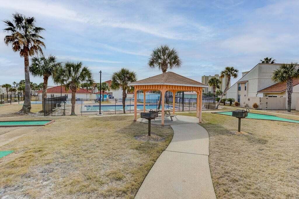 Horizon South 18 - Residential