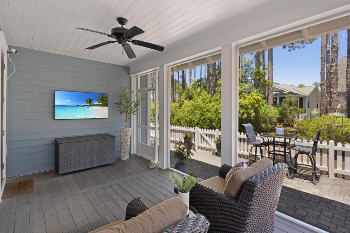 WATERSOUND - Residential Lease