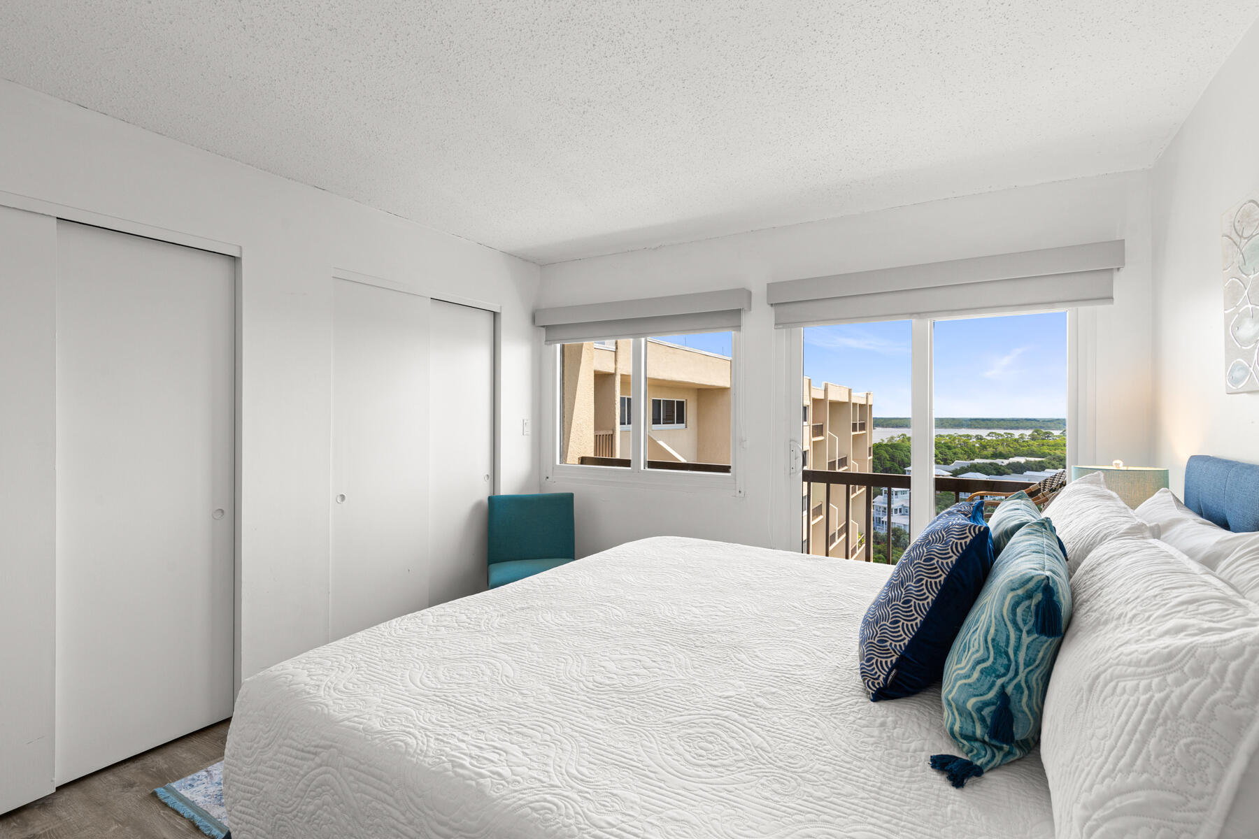 PINNACLE PORT PHASE I - Residential