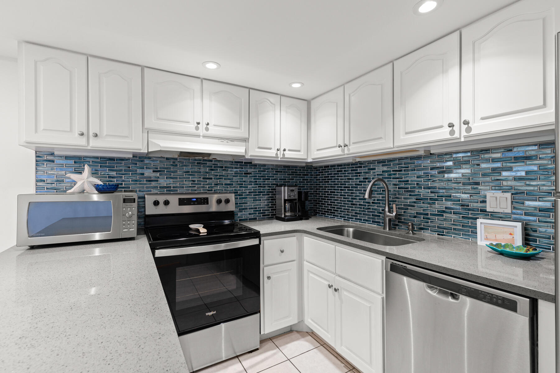 PINNACLE PORT PHASE I - Residential