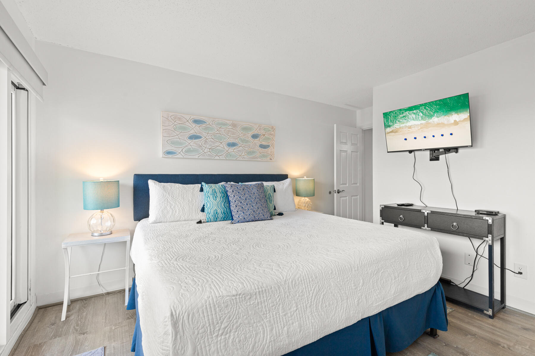 PINNACLE PORT PHASE I - Residential