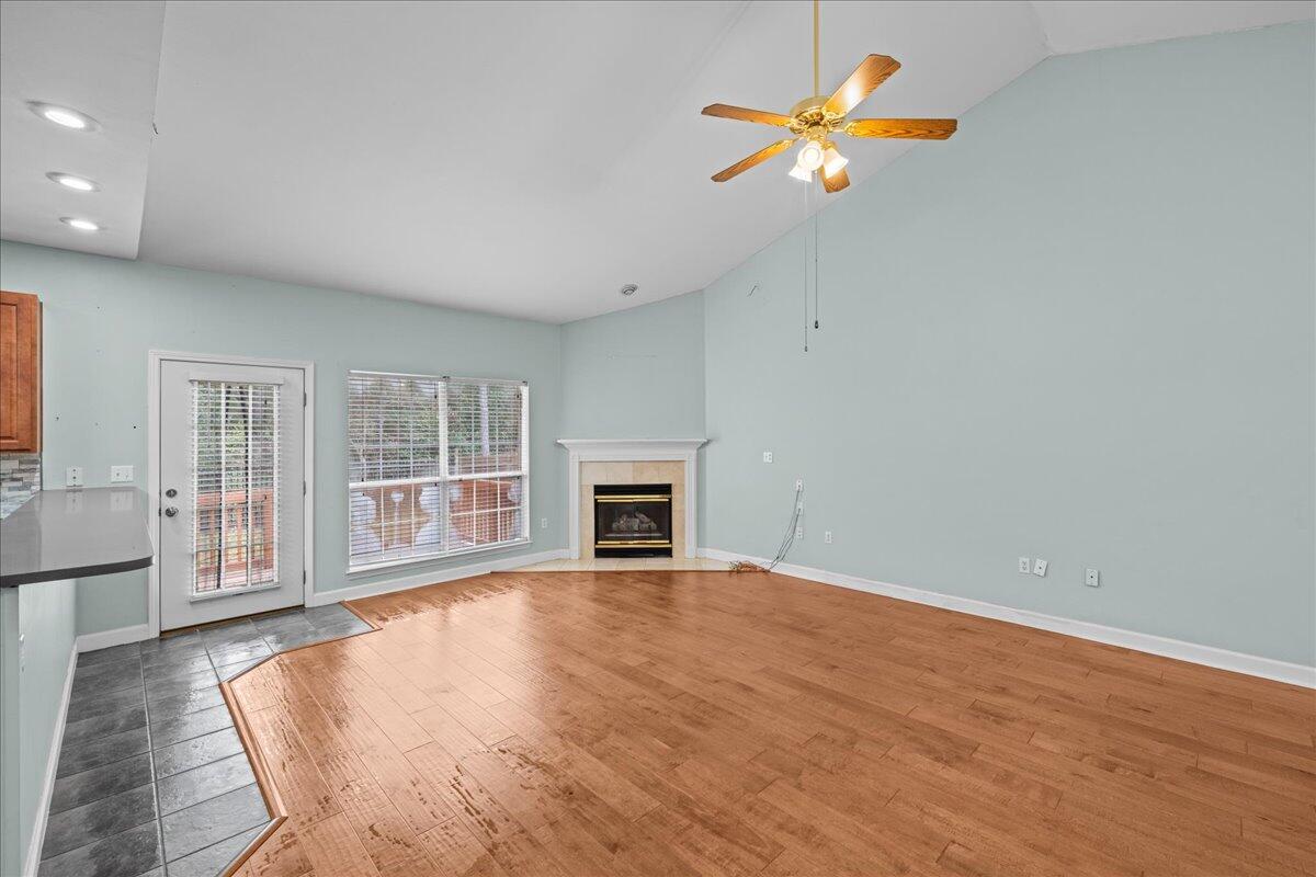 INDIAN WOODS - Residential