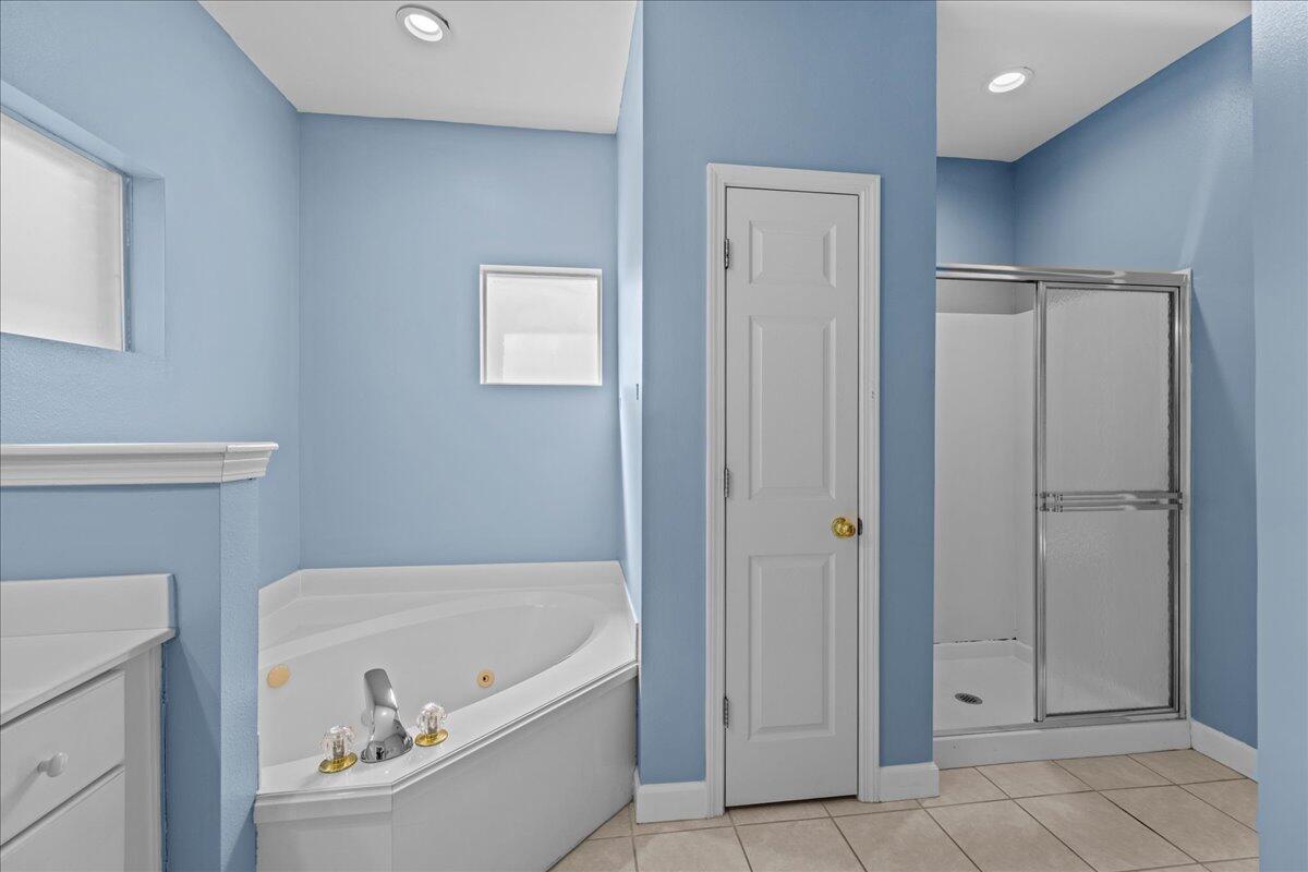 INDIAN WOODS - Residential