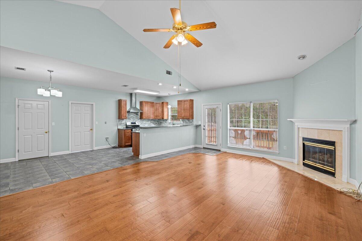 INDIAN WOODS - Residential