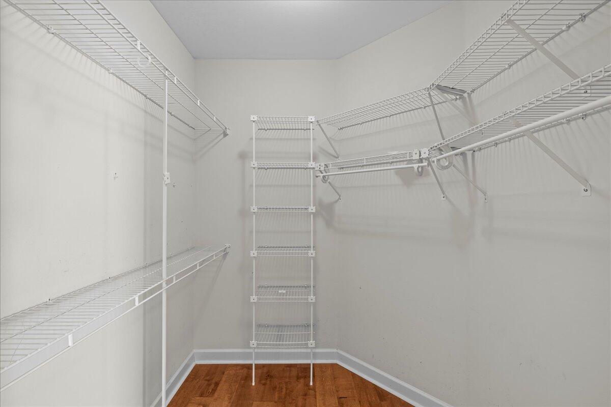 INDIAN WOODS - Residential