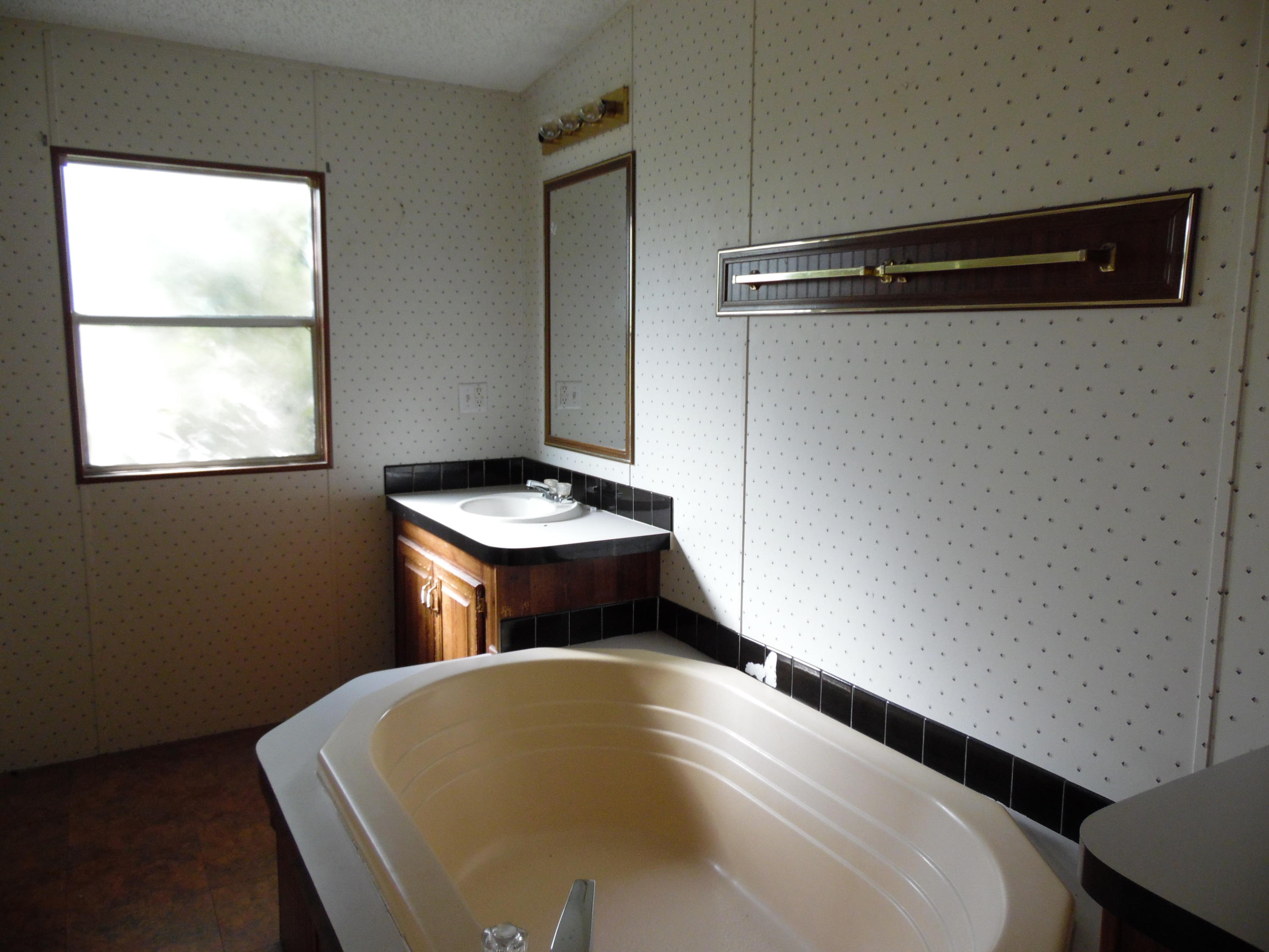 JUNIPER LAKE UNREC - Residential