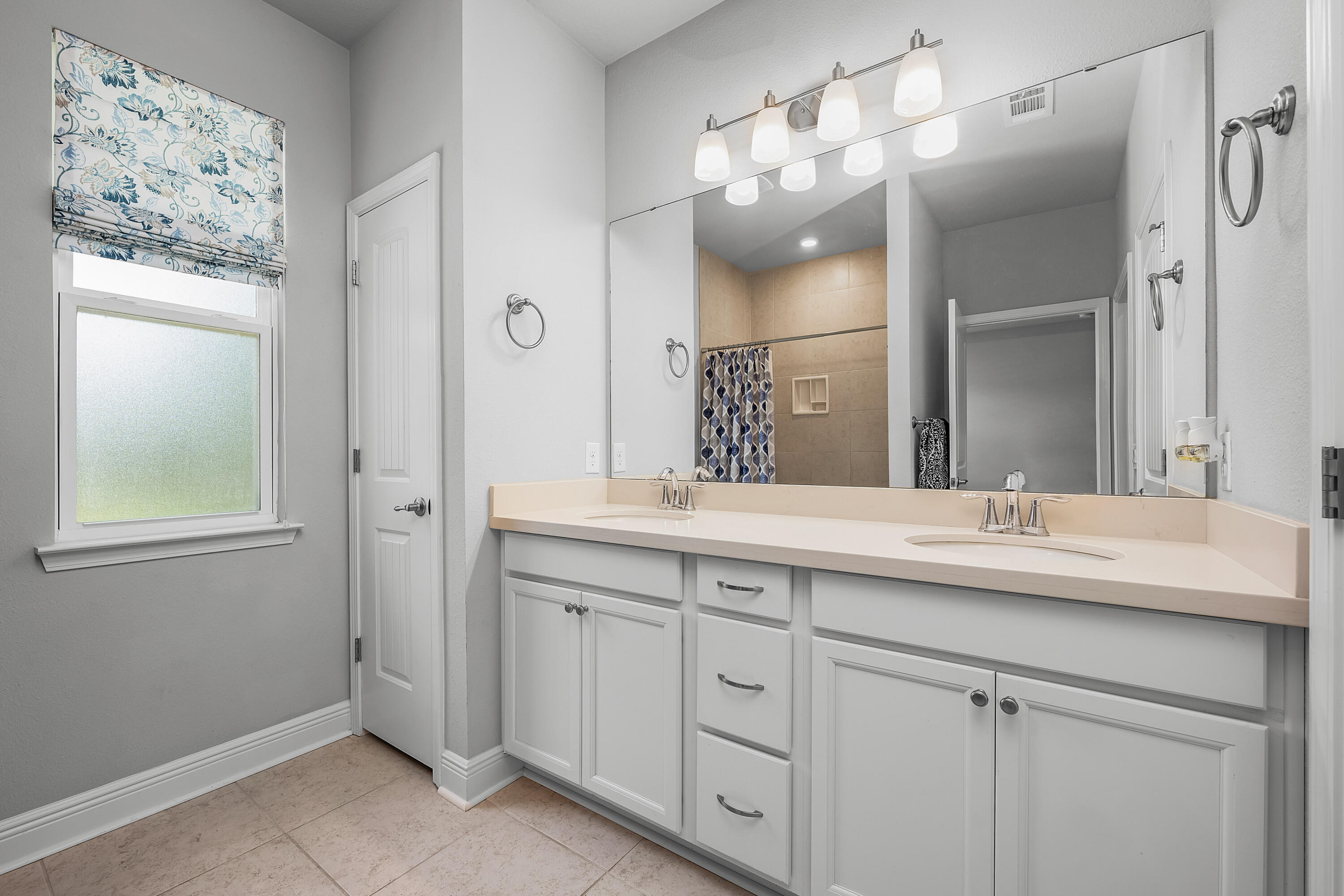 SUNRISE VILLAGE S/D - Residential