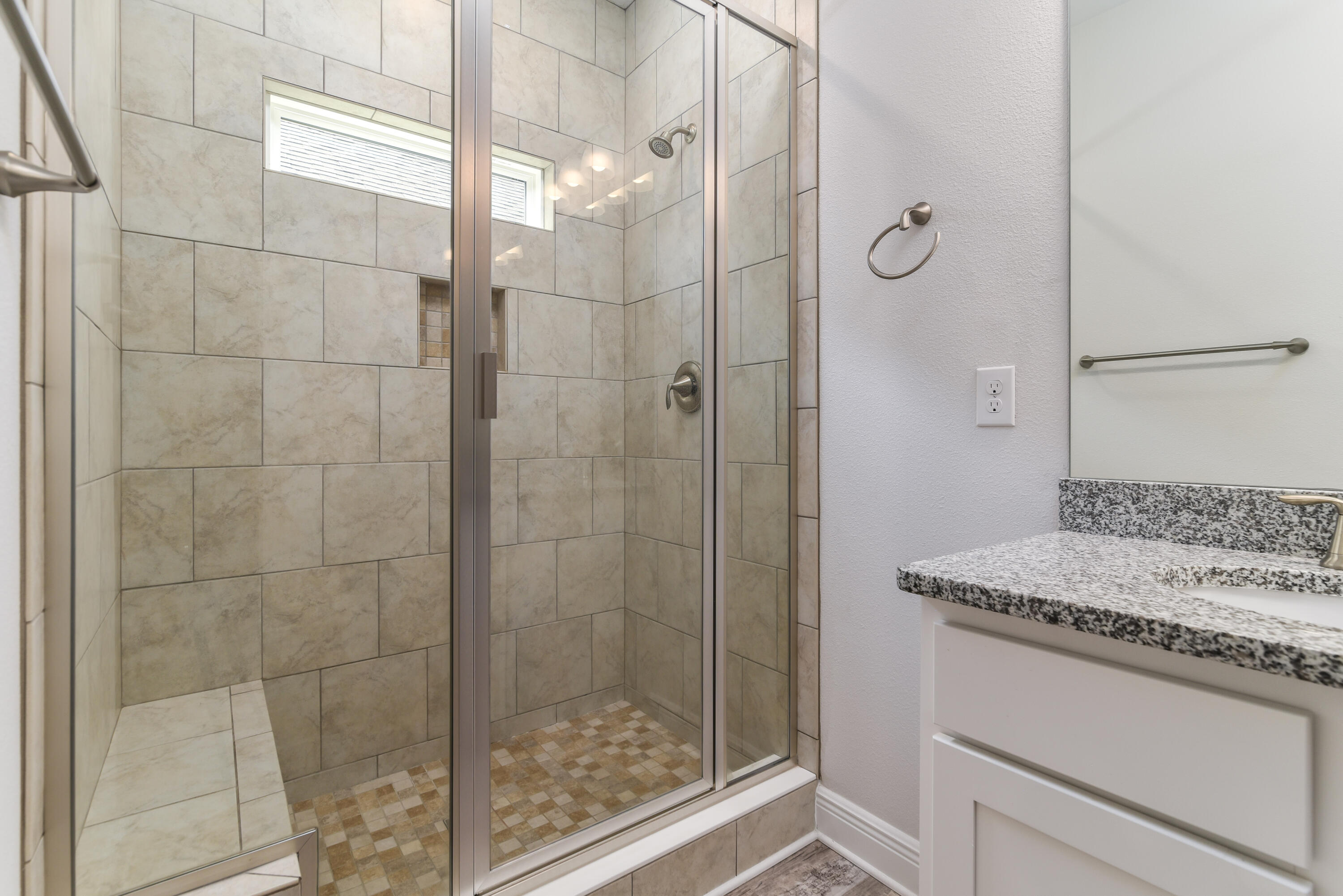 HAMMOCK BAY - FIREFLY - Residential