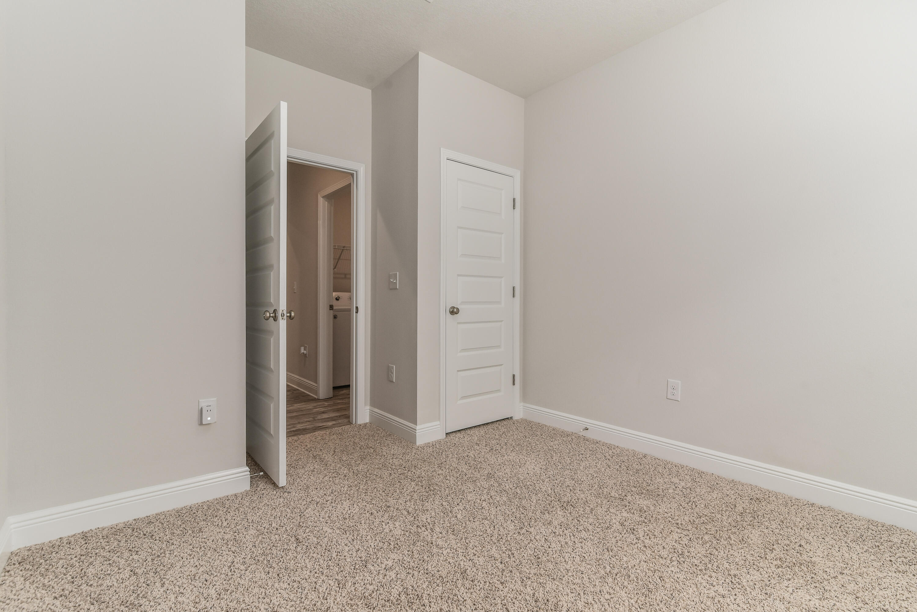 HAMMOCK BAY - FIREFLY - Residential