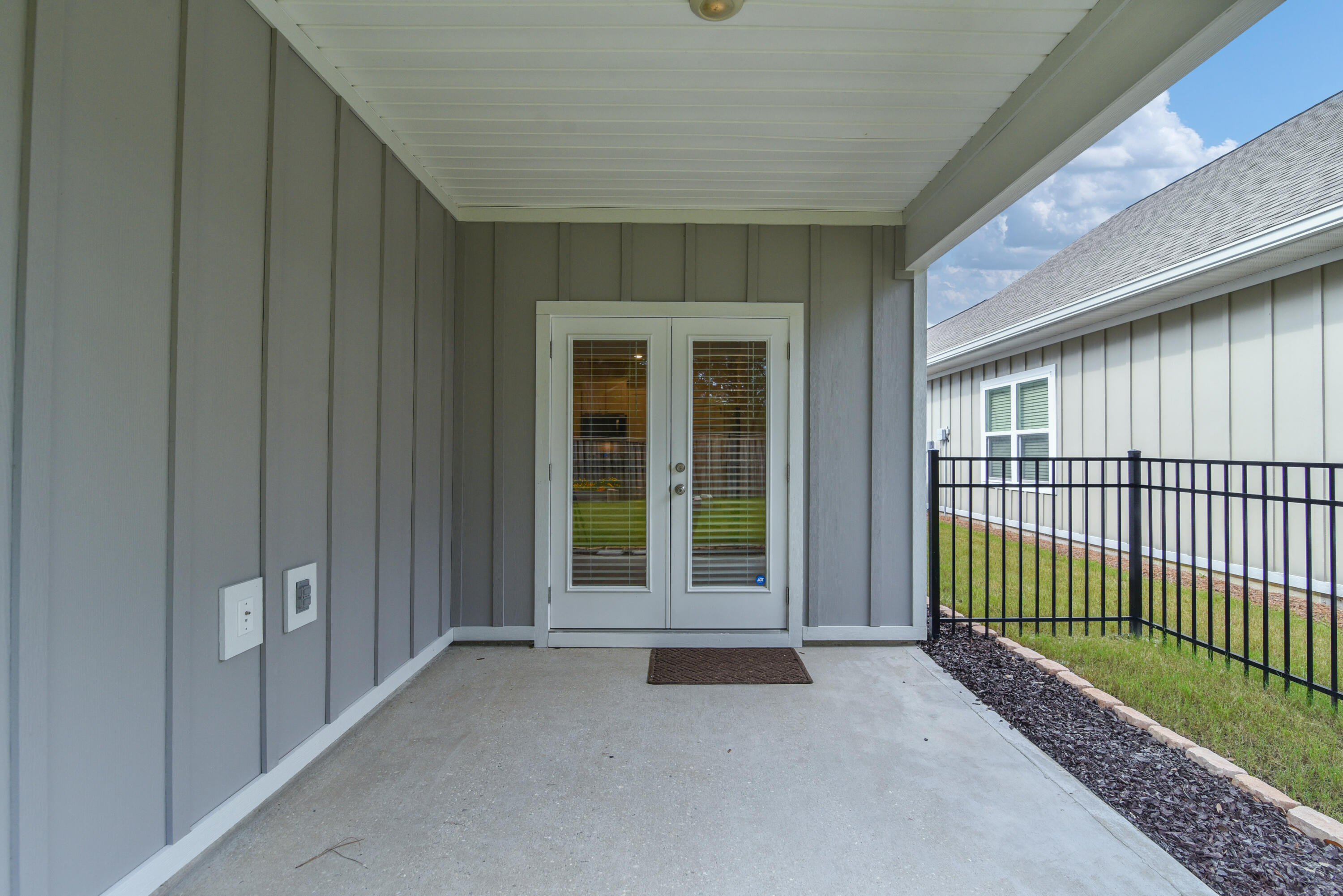 HAMMOCK BAY - FIREFLY - Residential