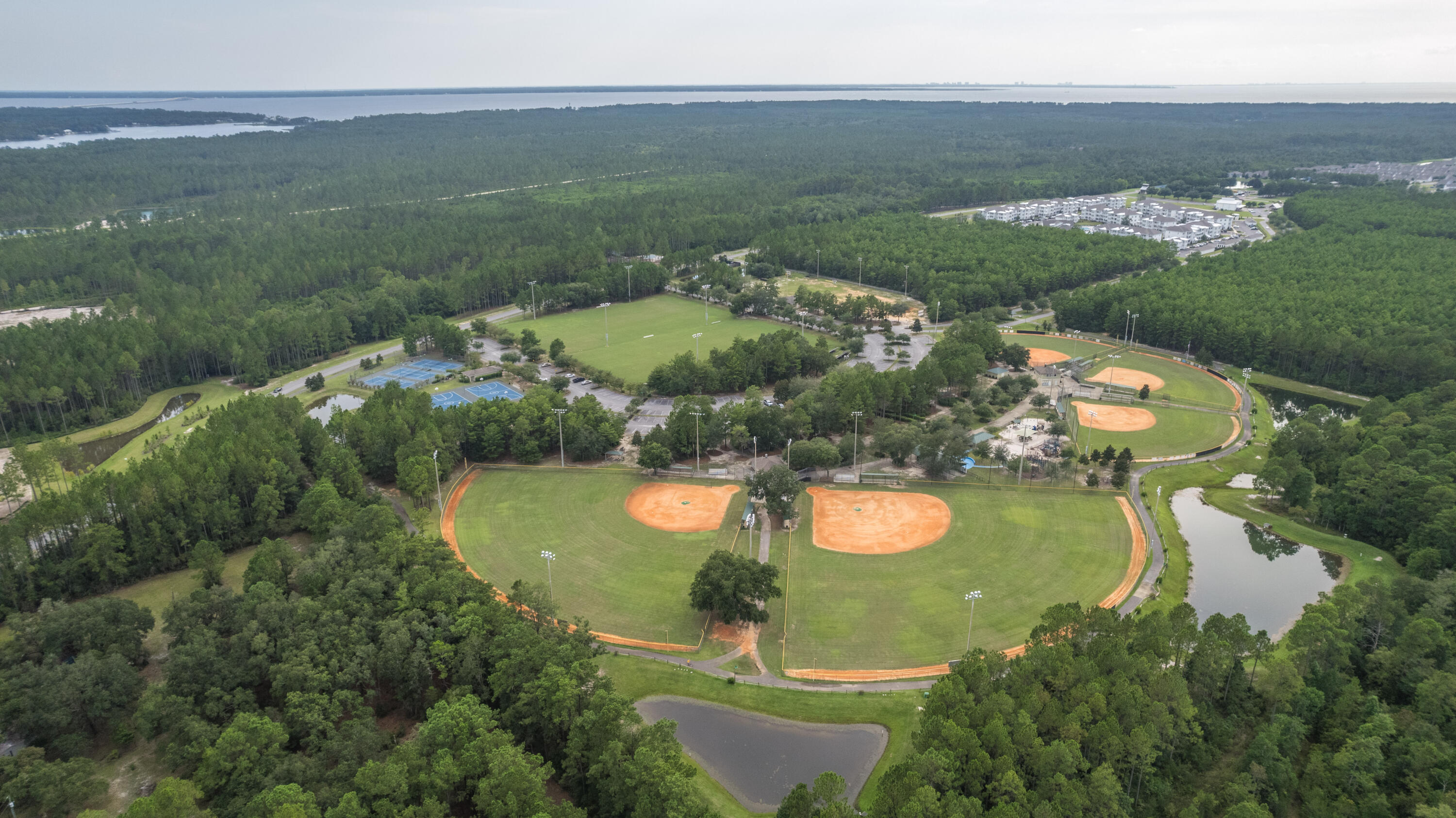 HAMMOCK BAY - FIREFLY - Residential