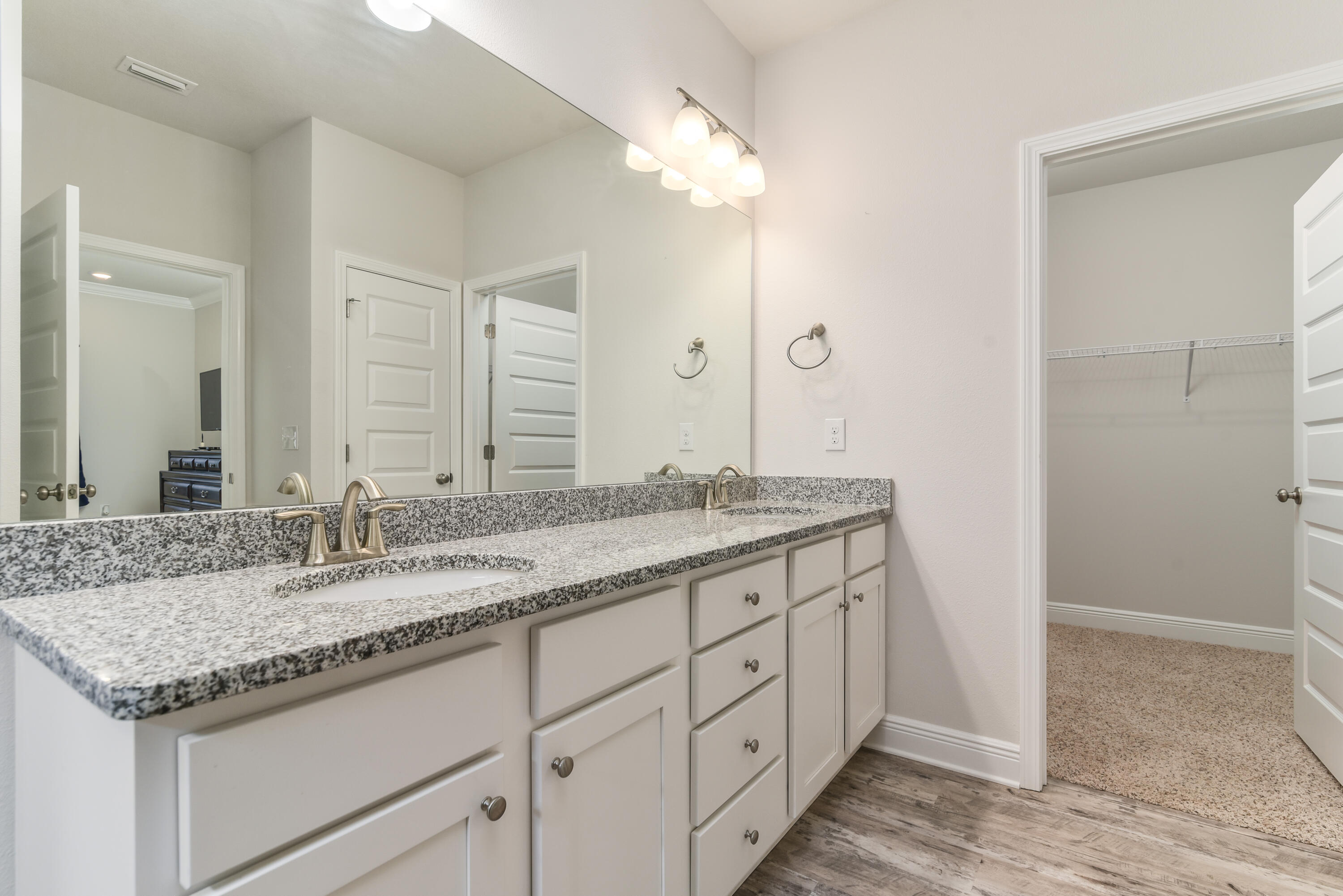 HAMMOCK BAY - FIREFLY - Residential