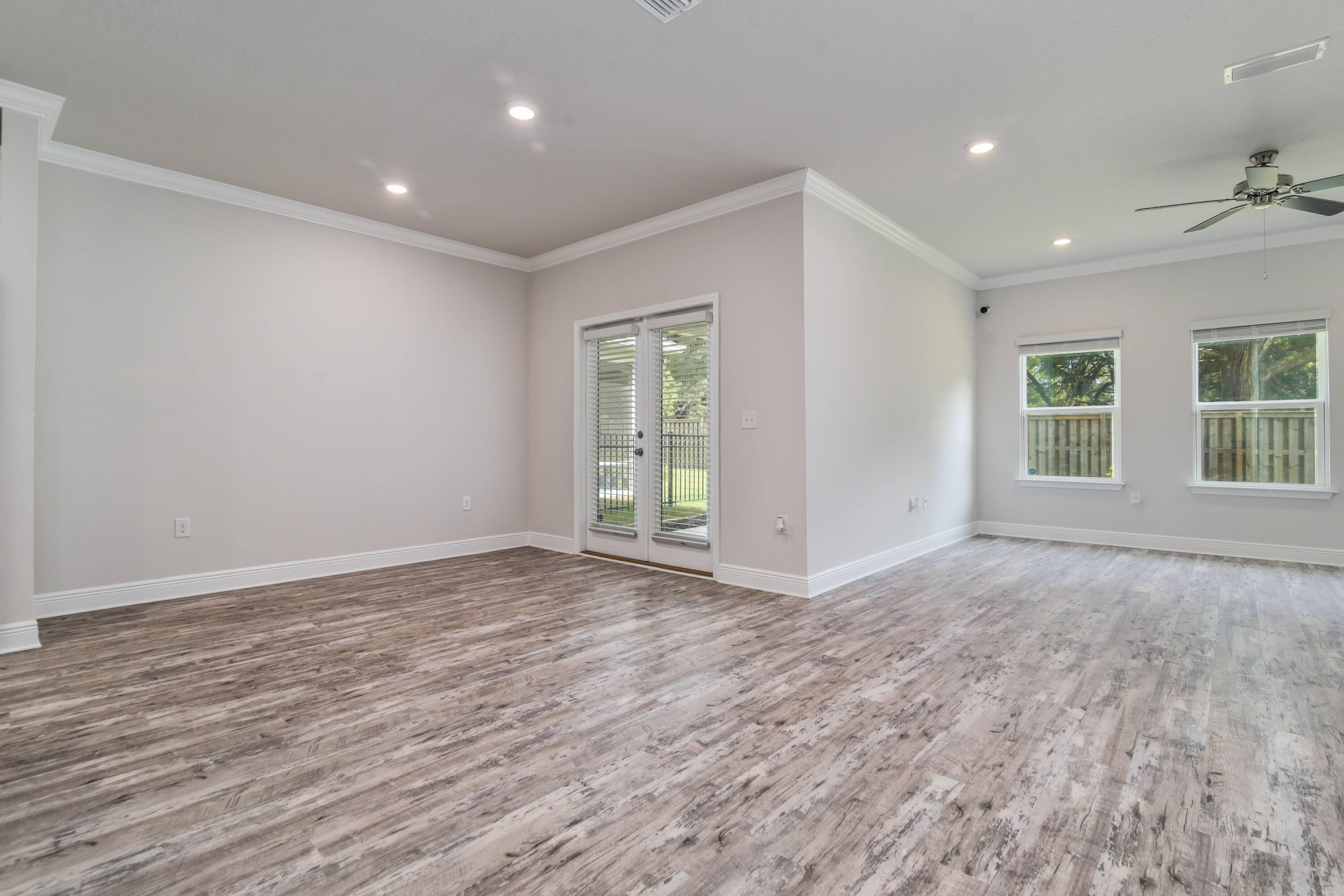 HAMMOCK BAY - FIREFLY - Residential