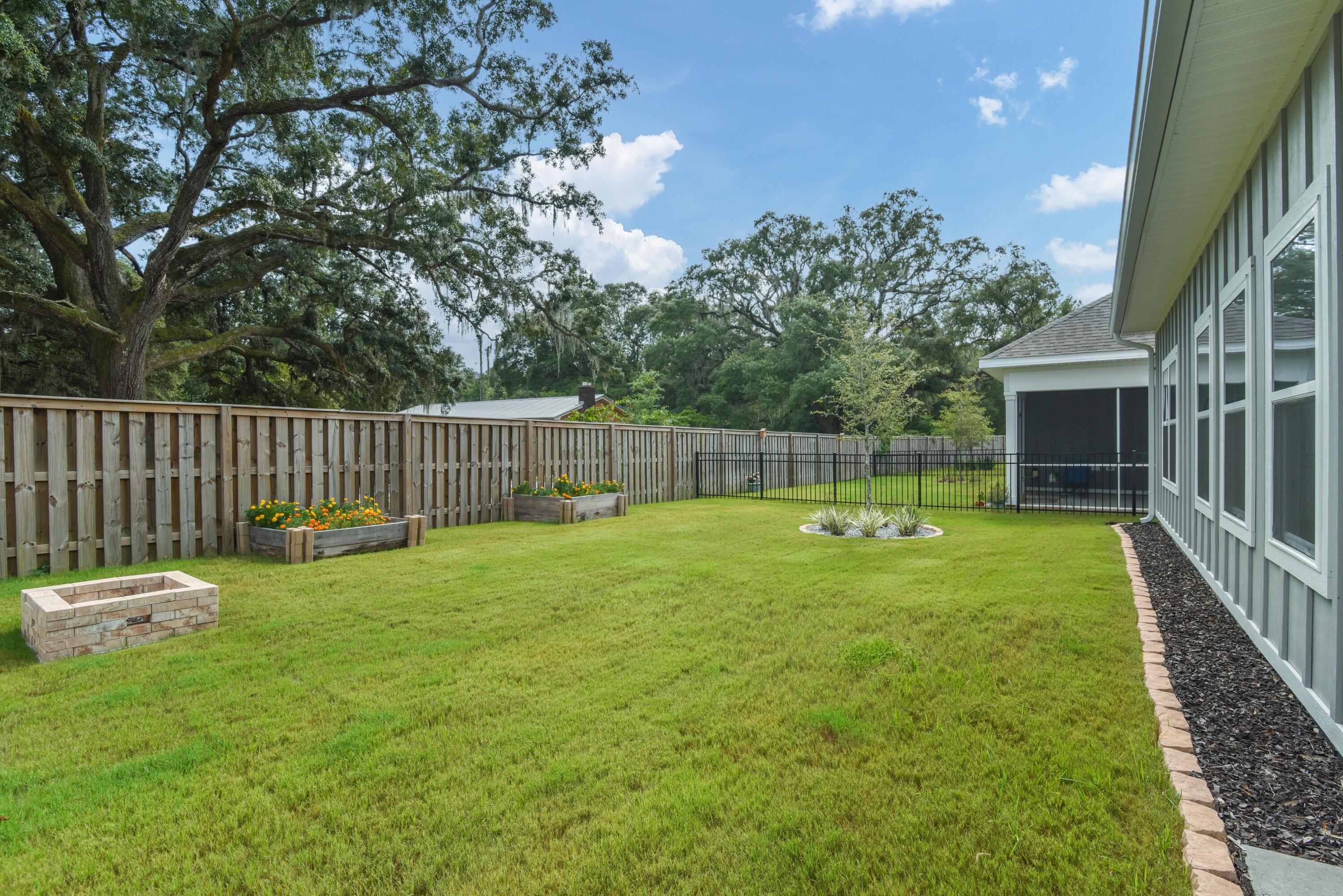 HAMMOCK BAY - FIREFLY - Residential