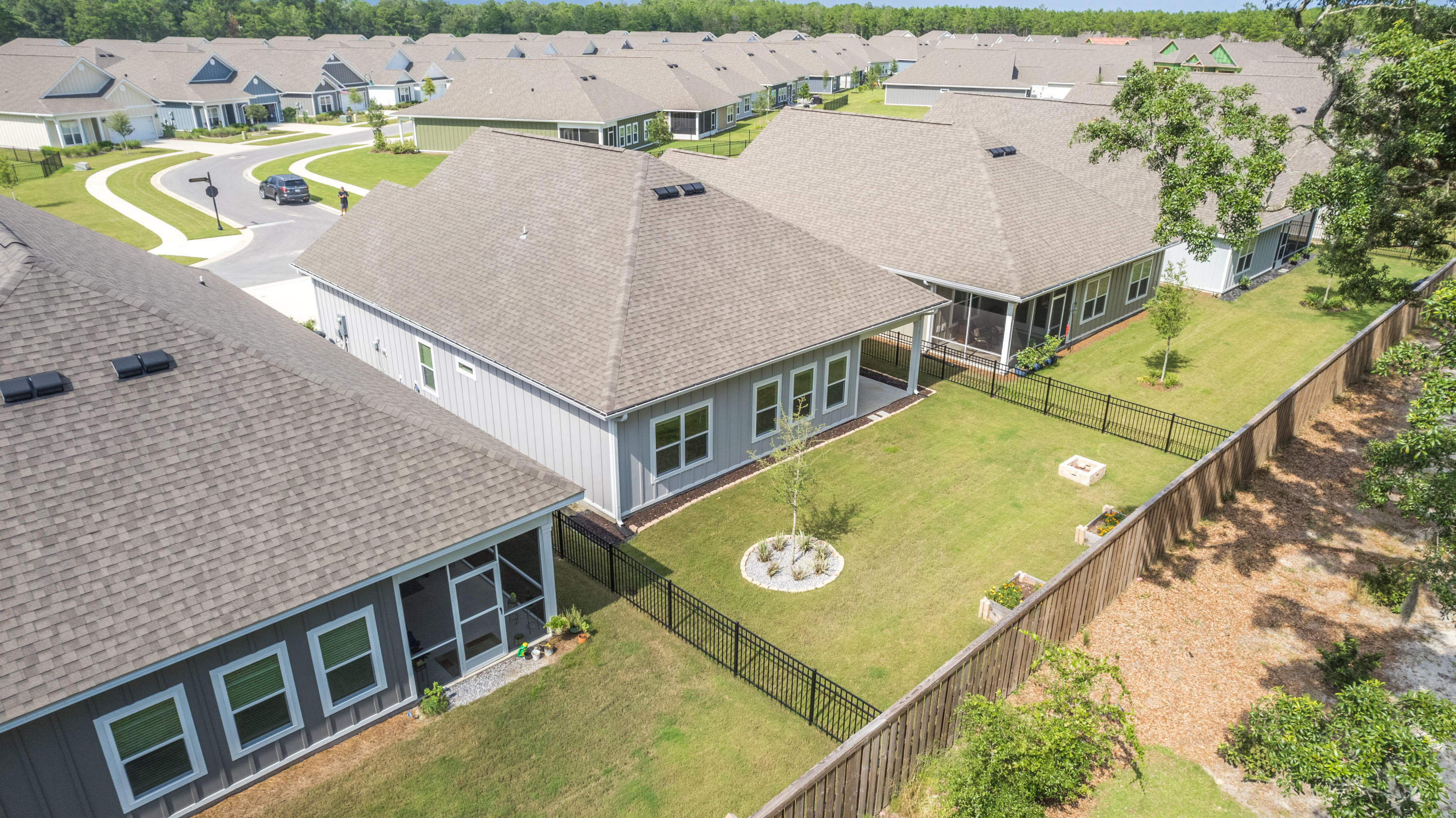 HAMMOCK BAY - FIREFLY - Residential