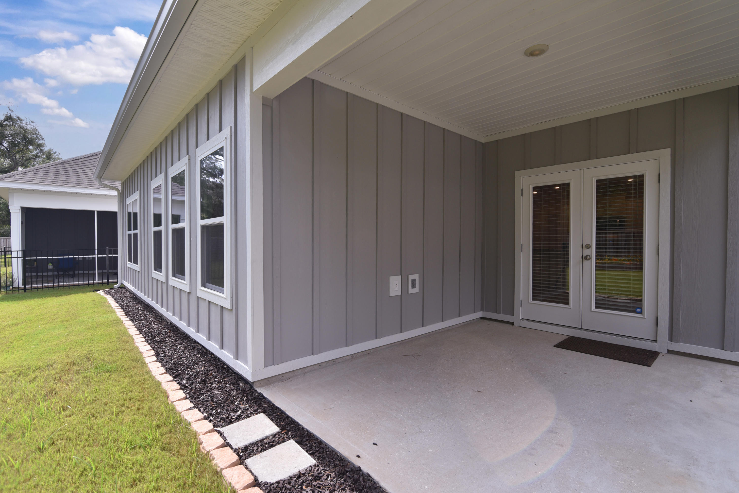 HAMMOCK BAY - FIREFLY - Residential