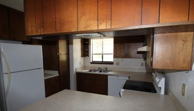 OCEAN CITY T/H - Residential