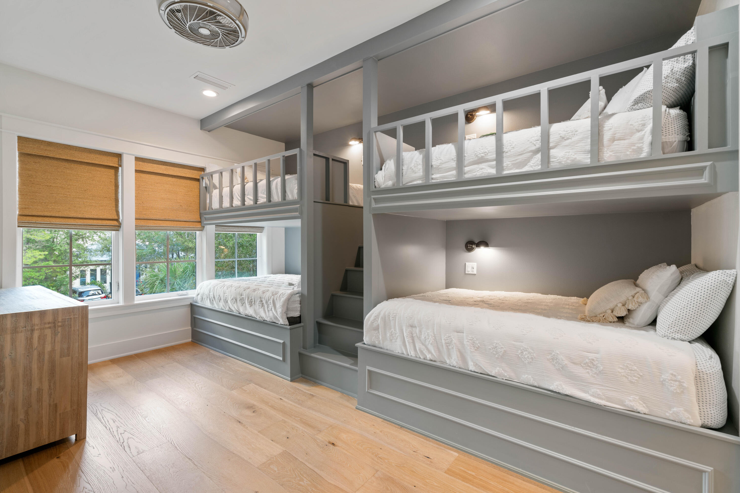 WHITES GULFVIEW ESTATES - Residential