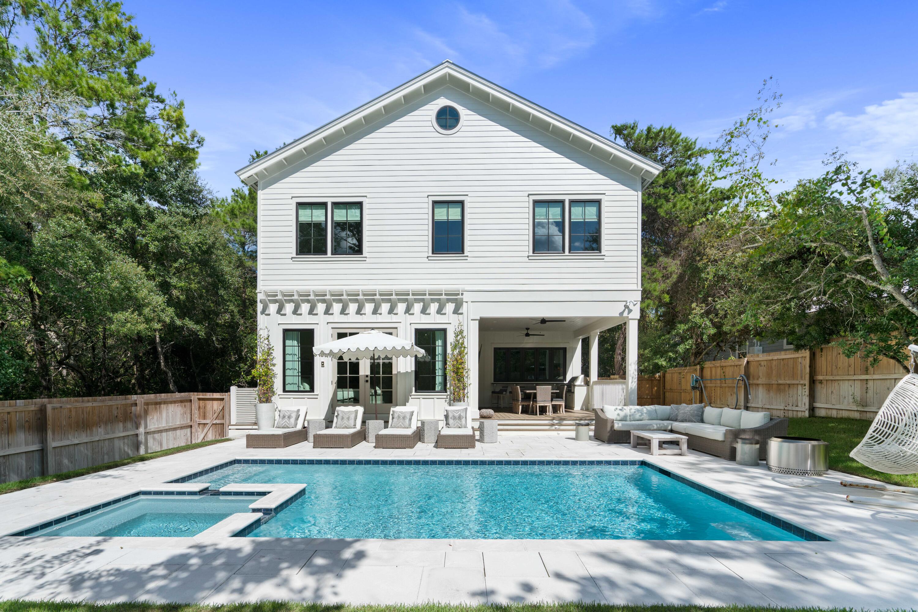WHITES GULFVIEW ESTATES - Residential