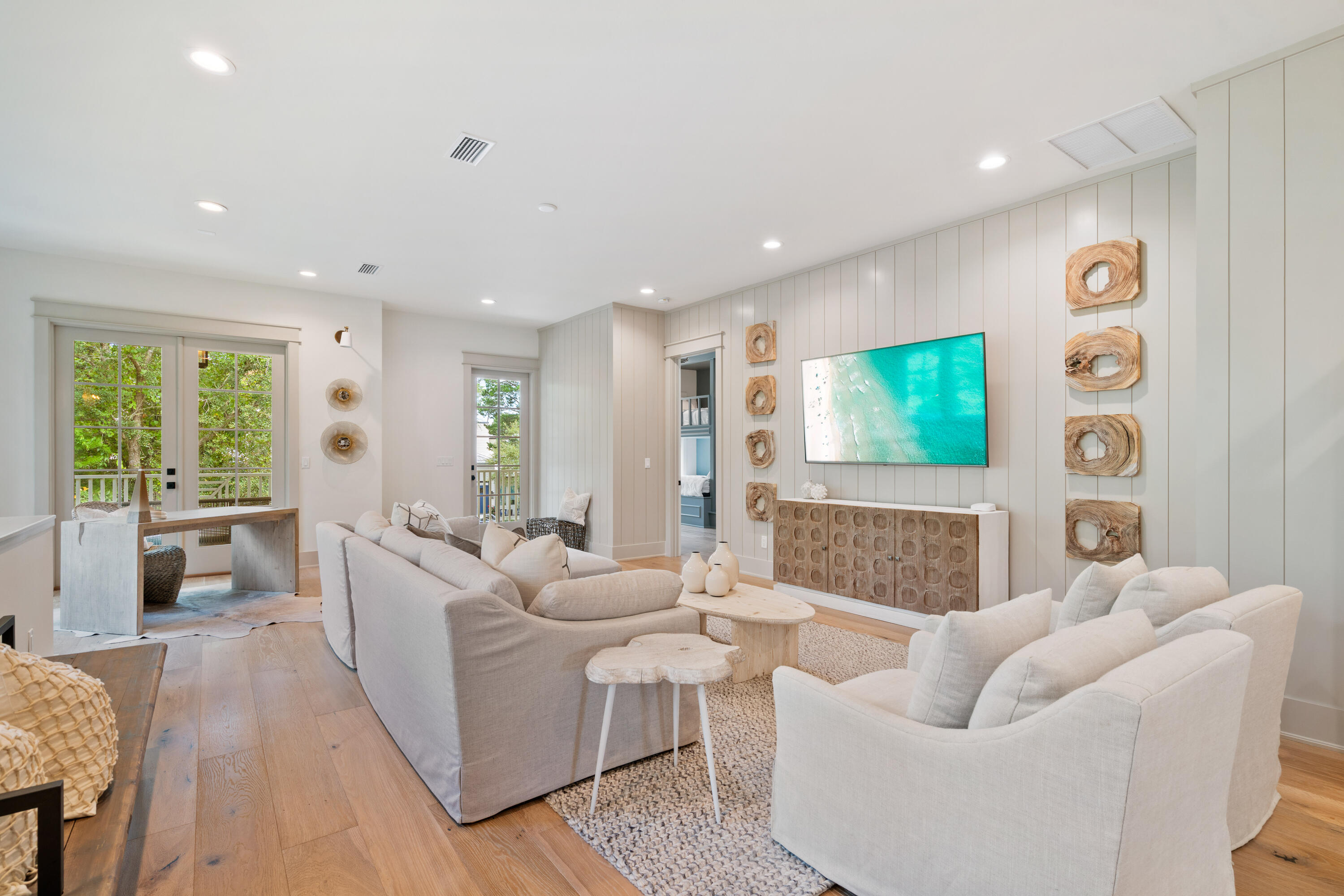 WHITES GULFVIEW ESTATES - Residential