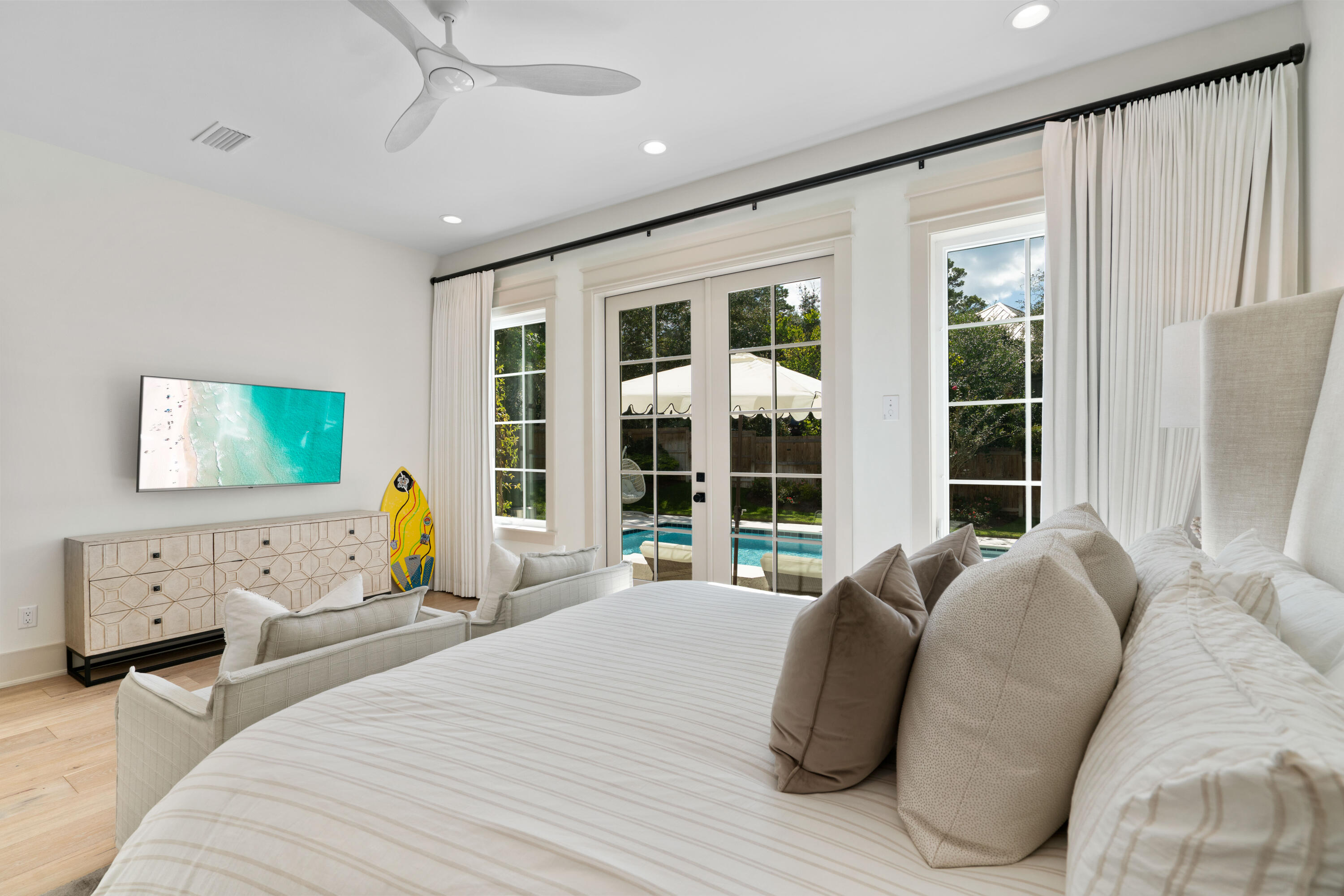 WHITES GULFVIEW ESTATES - Residential