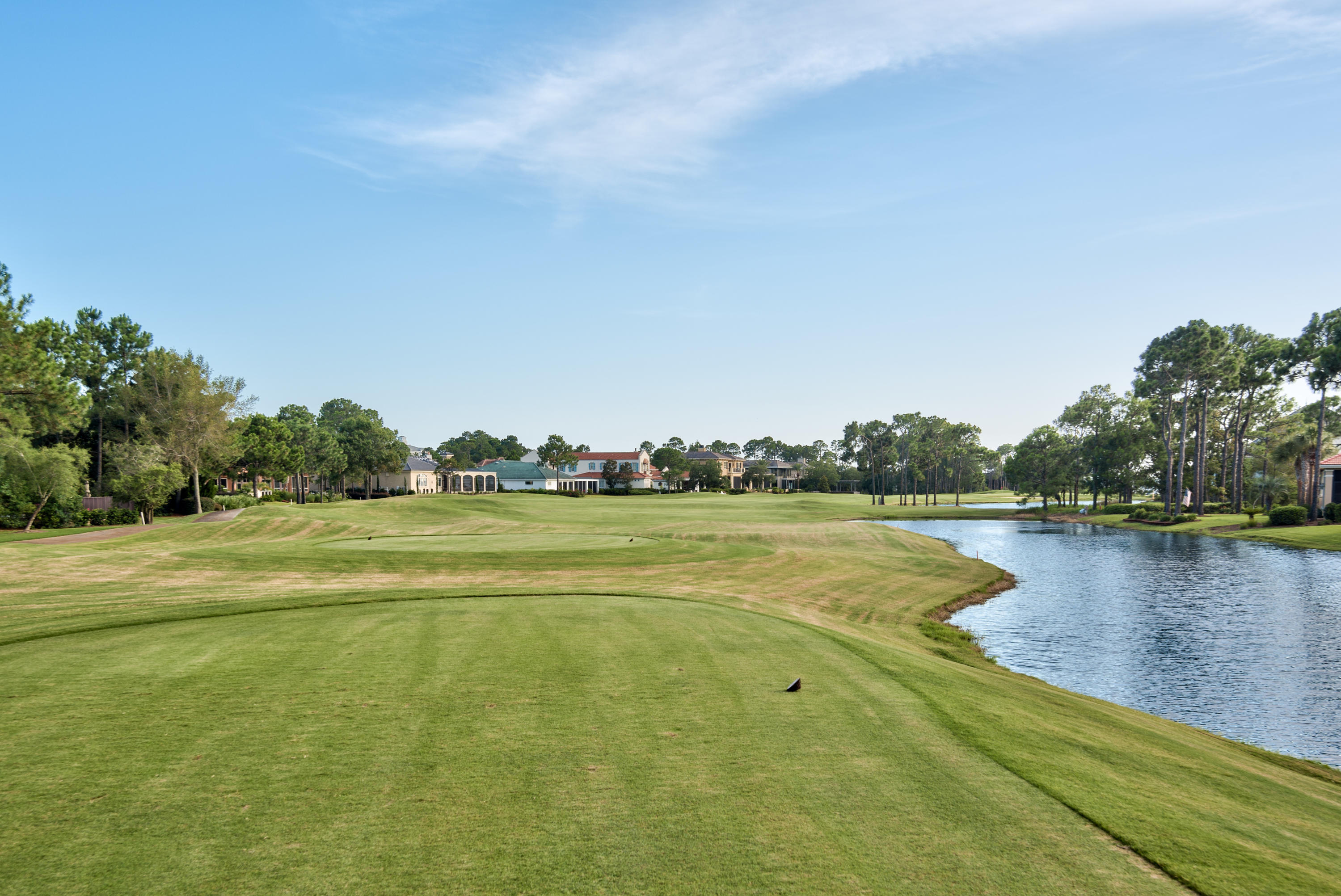 BAHIA CONDO - Residential
