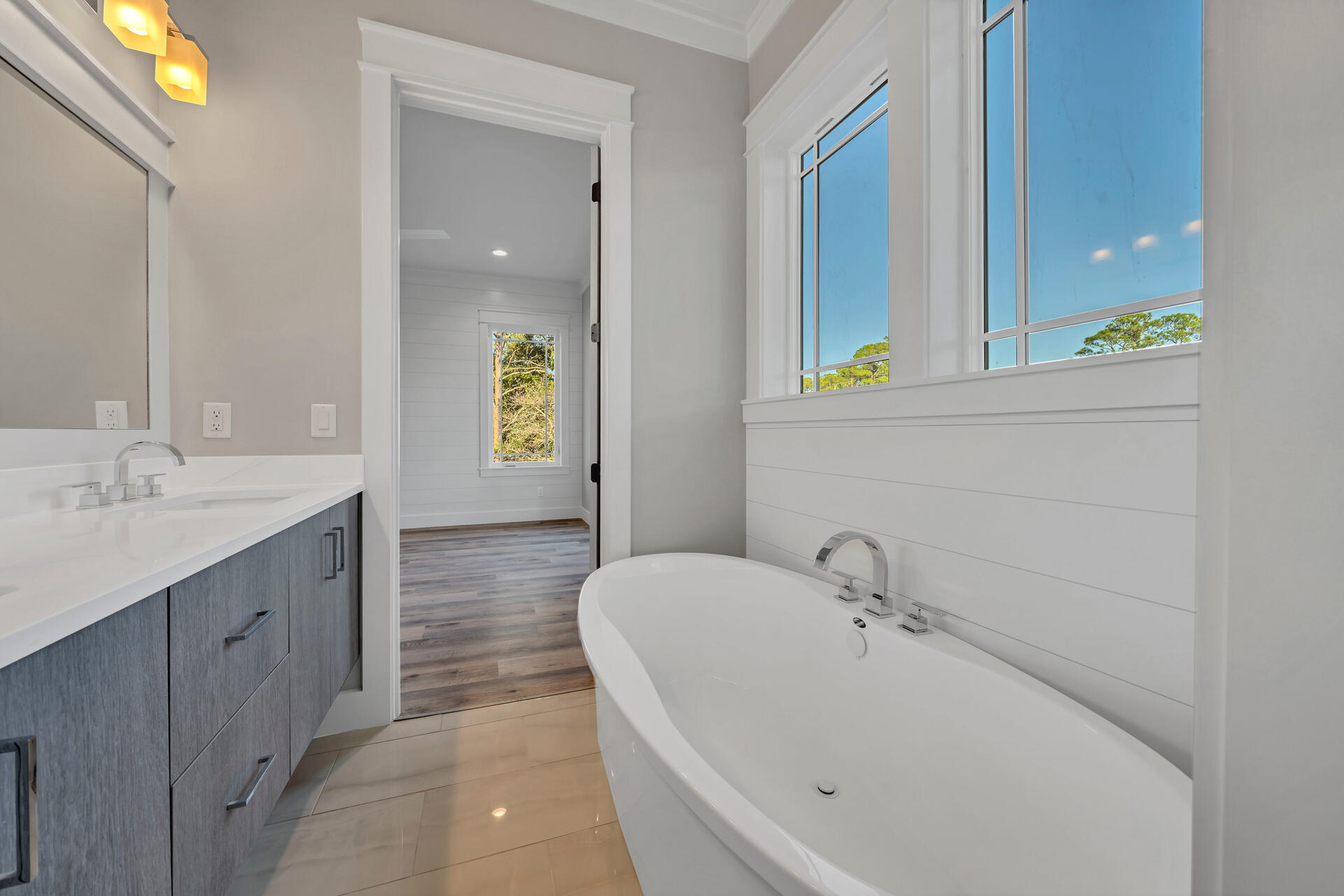 LAKESIDE AT BLUE MOUNTAIN BEACH - Residential