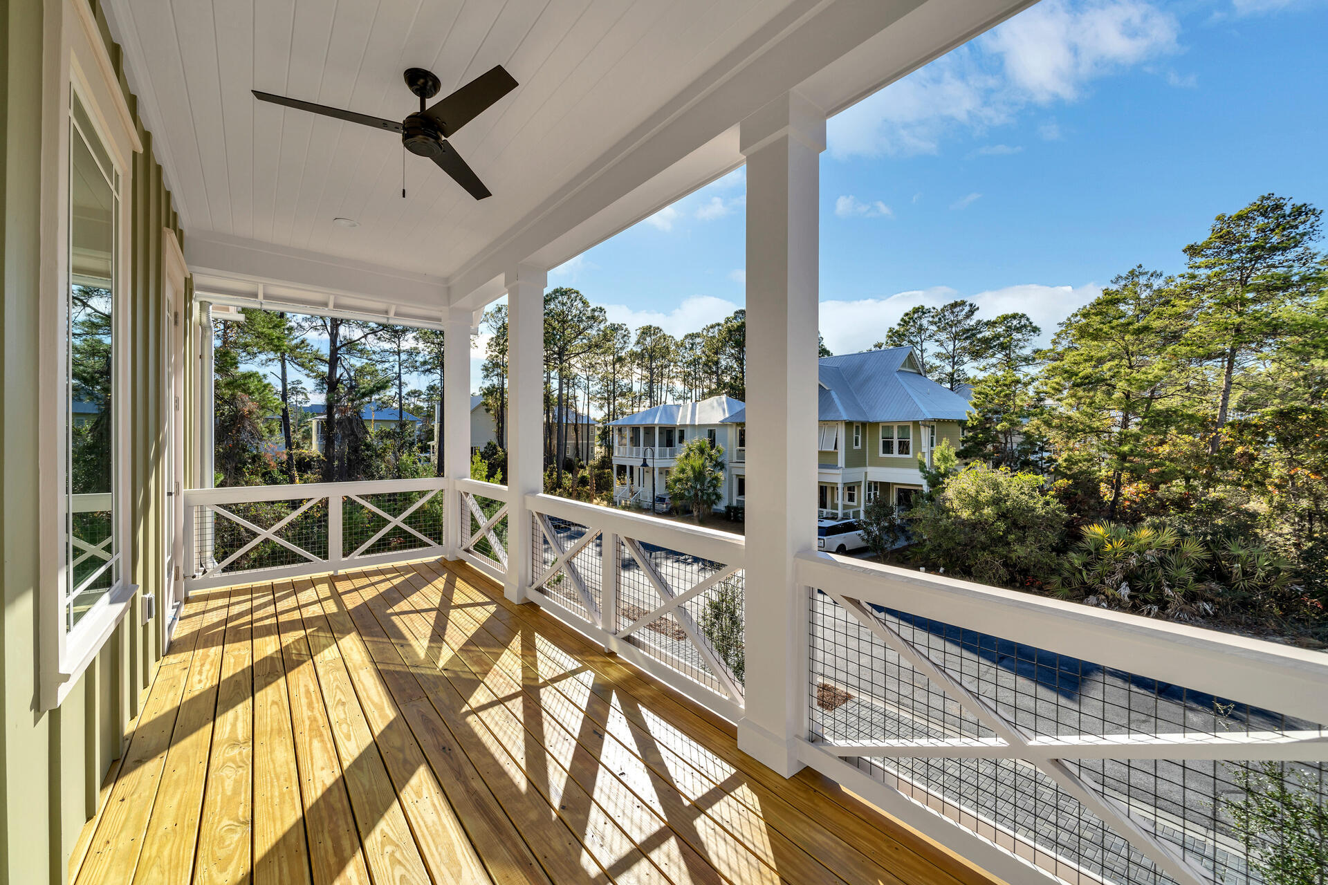 LAKESIDE AT BLUE MOUNTAIN BEACH - Residential