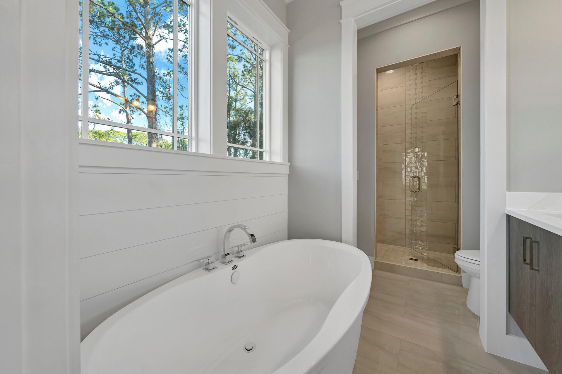 LAKESIDE AT BLUE MOUNTAIN BEACH - Residential