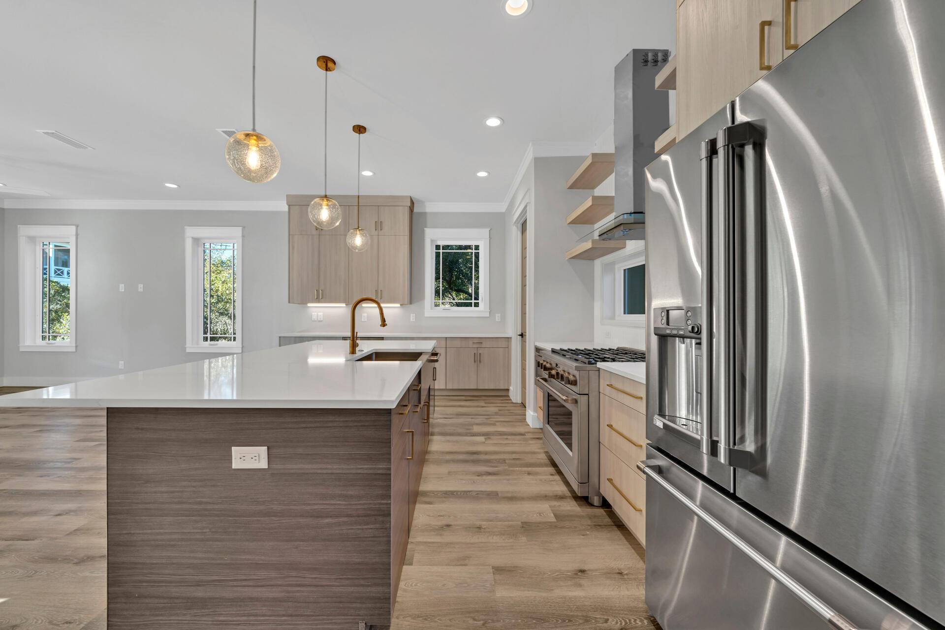 LAKESIDE AT BLUE MOUNTAIN BEACH - Residential