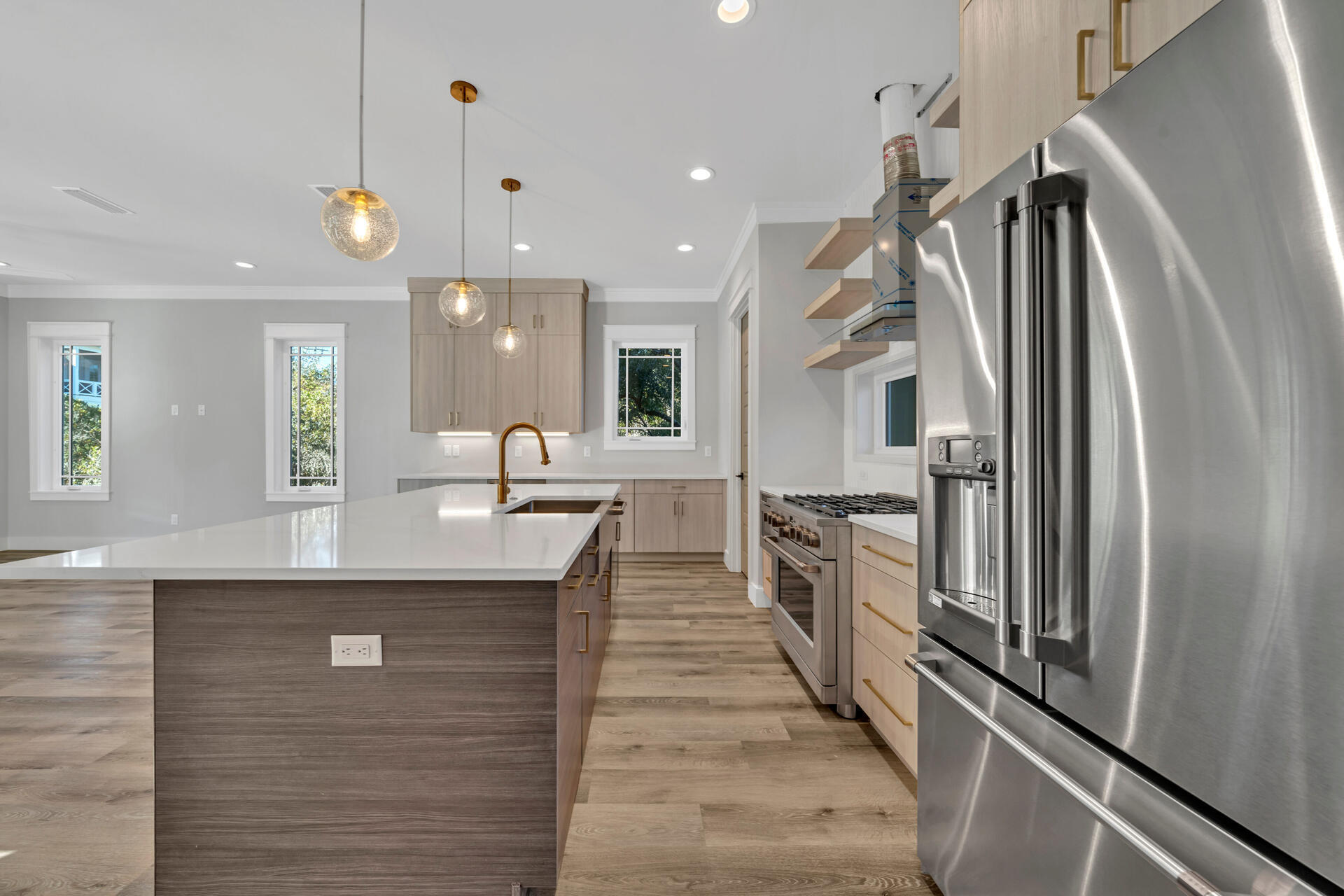 LAKESIDE AT BLUE MOUNTAIN BEACH - Residential