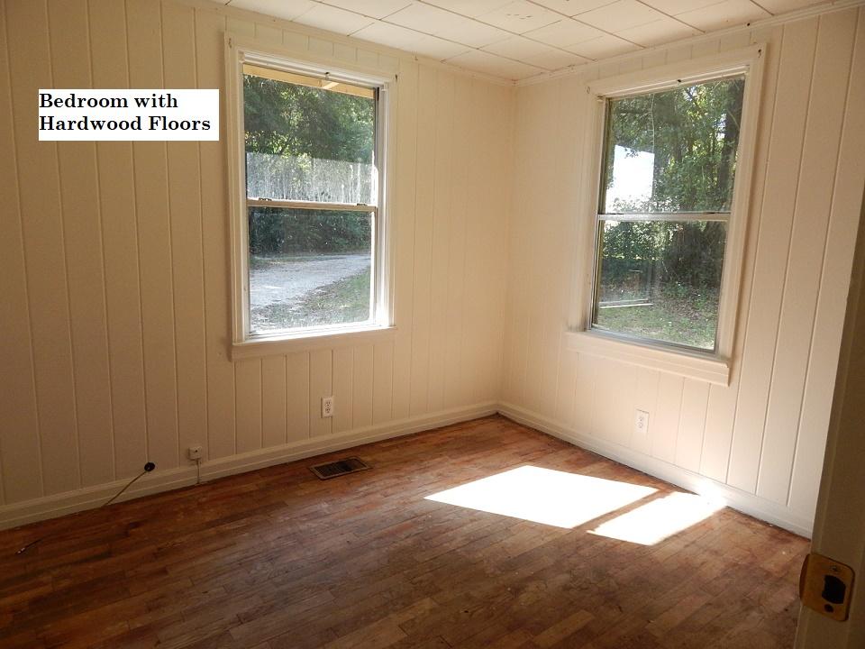 NO RECORDED SUBDIVISION - Residential