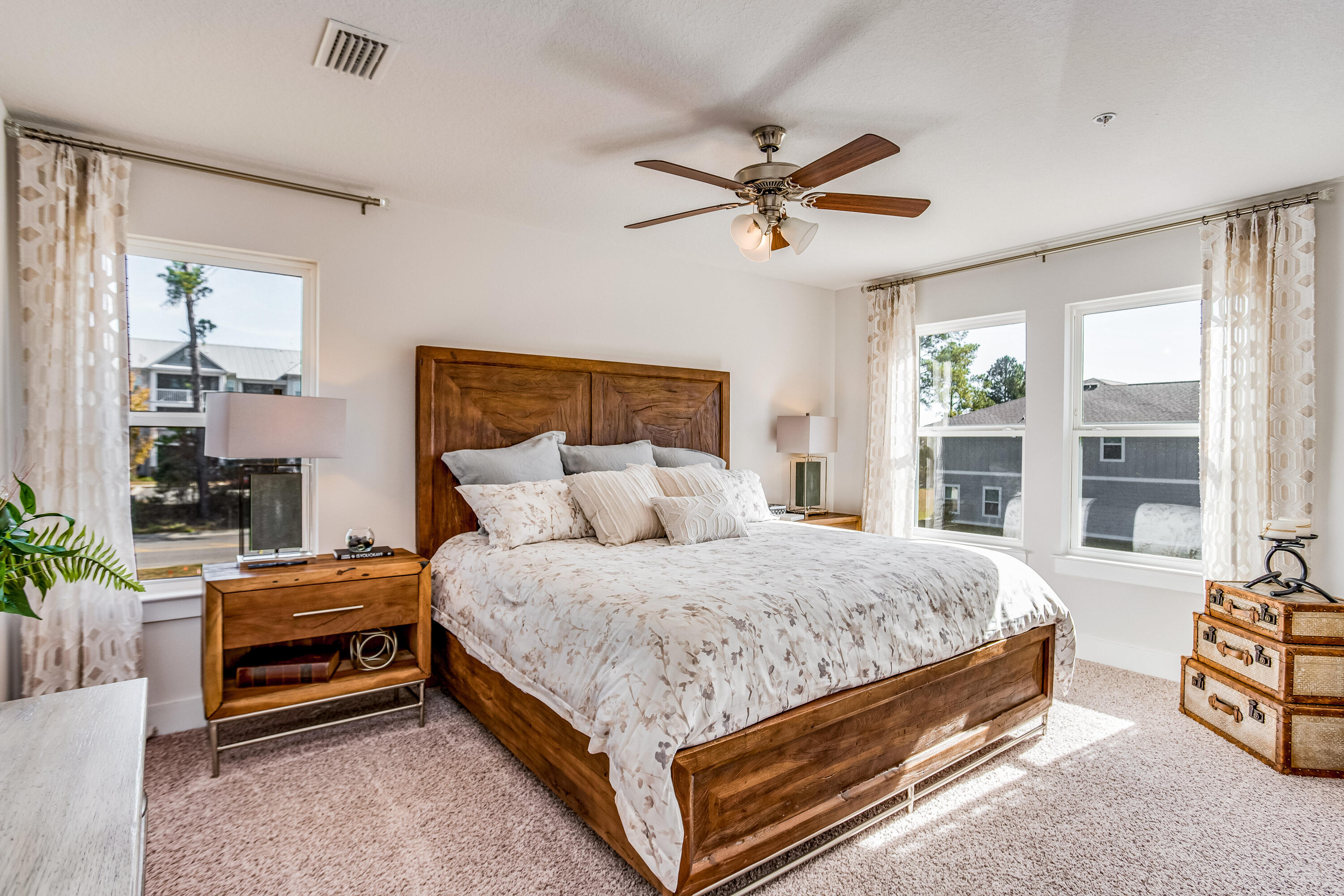 BRITTANY OAKS VILLAS - Residential