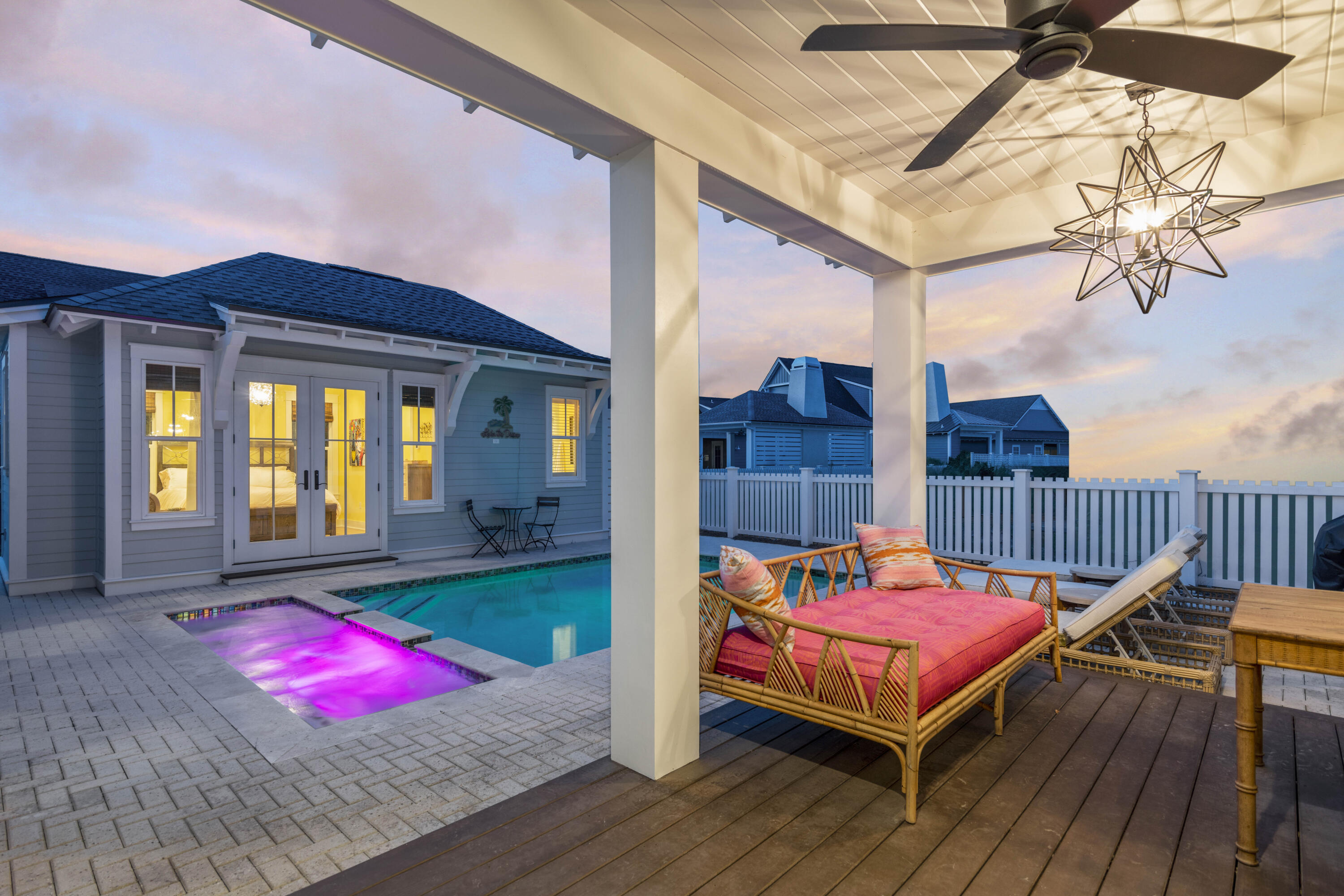 WATERSOUND ORIGINS - Residential