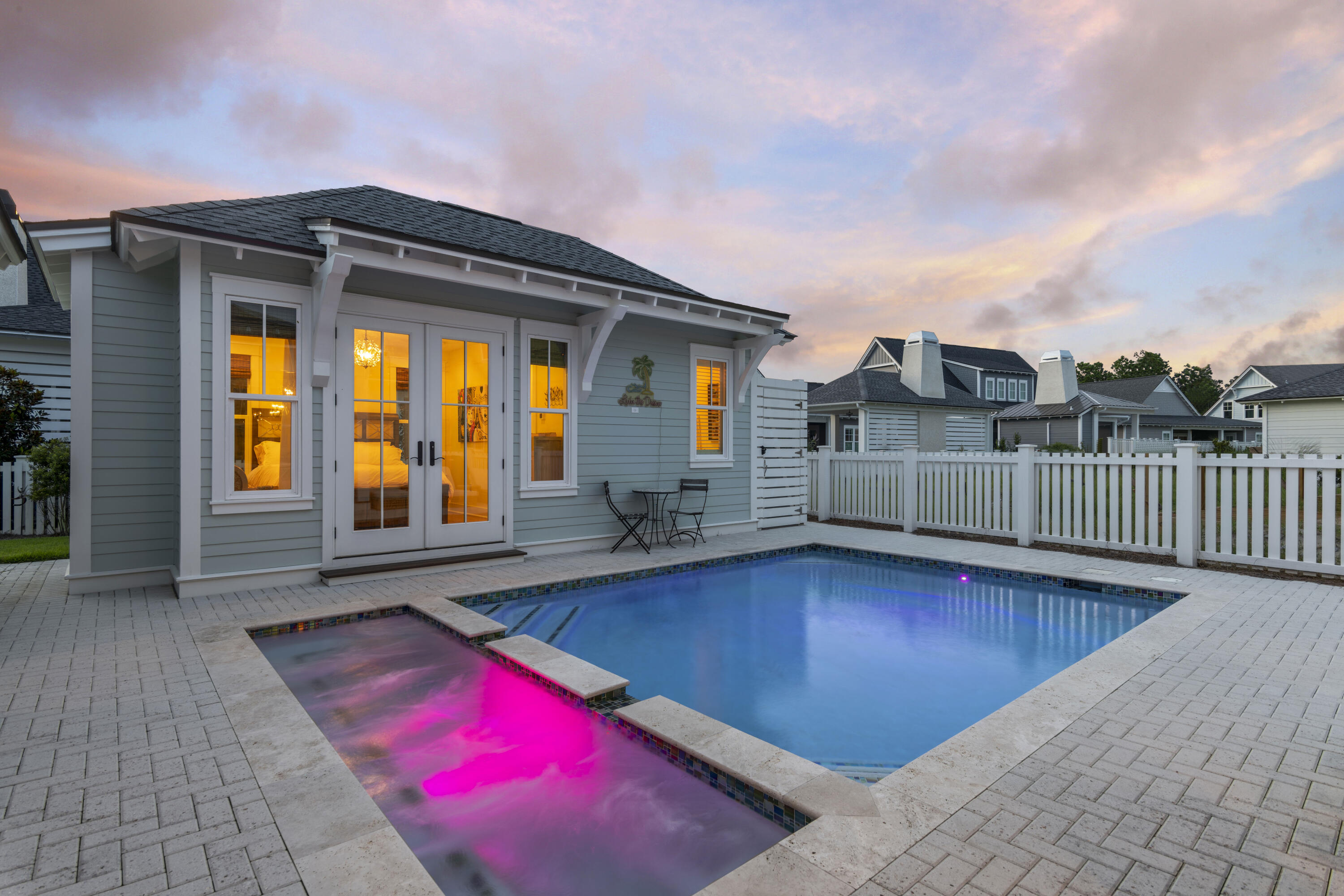 WATERSOUND ORIGINS - Residential