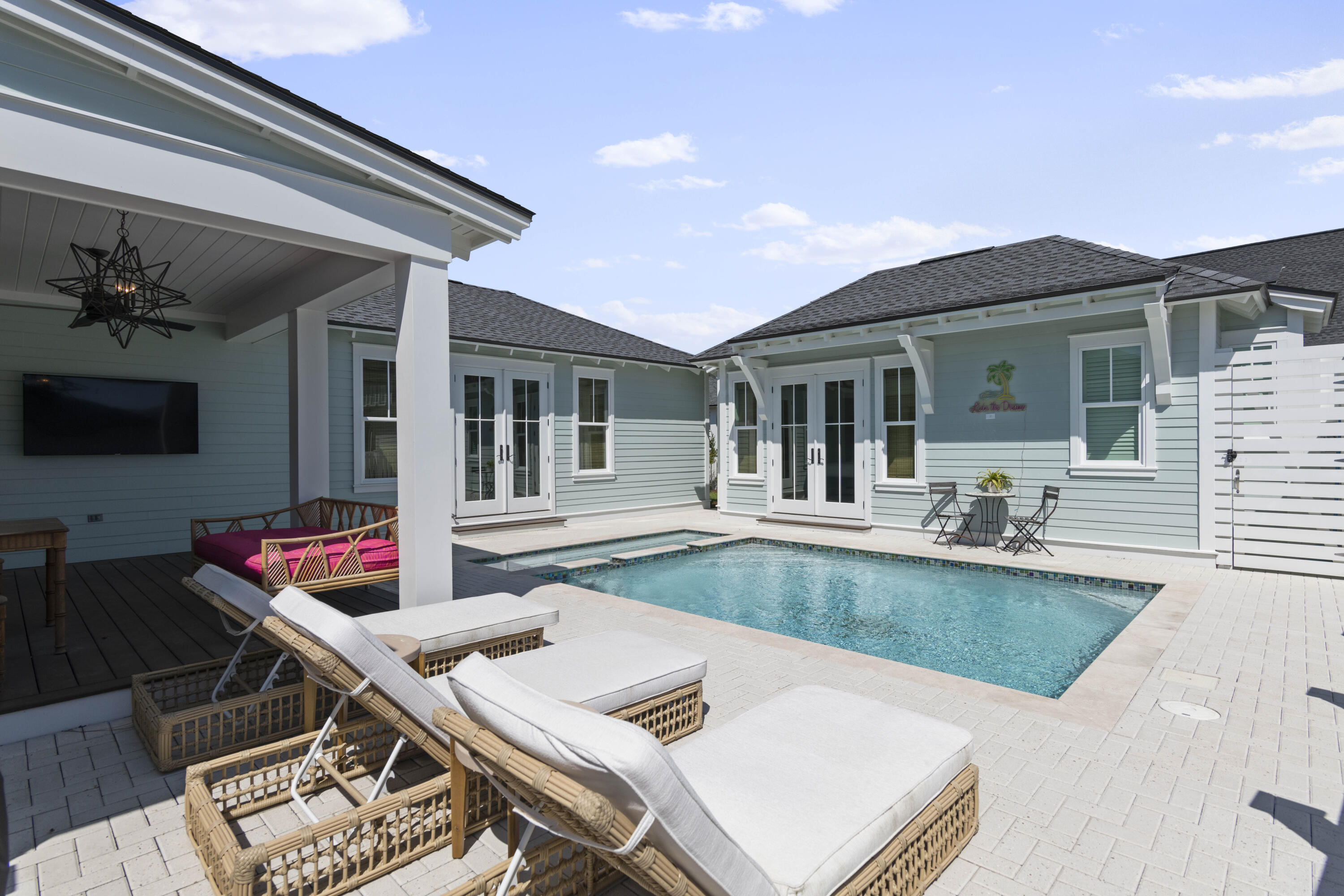 WATERSOUND ORIGINS - Residential
