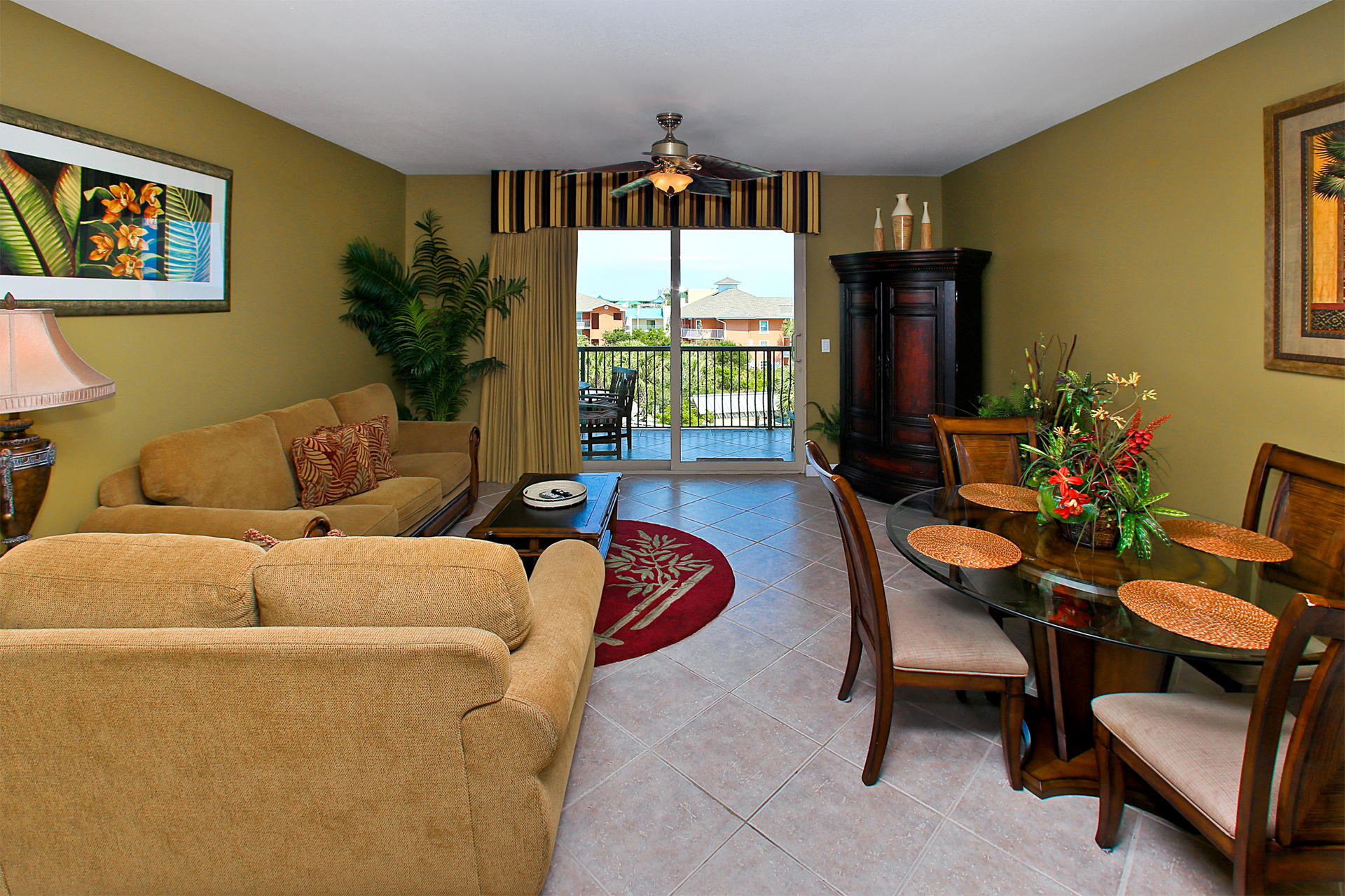 BEACH RESORT - Residential