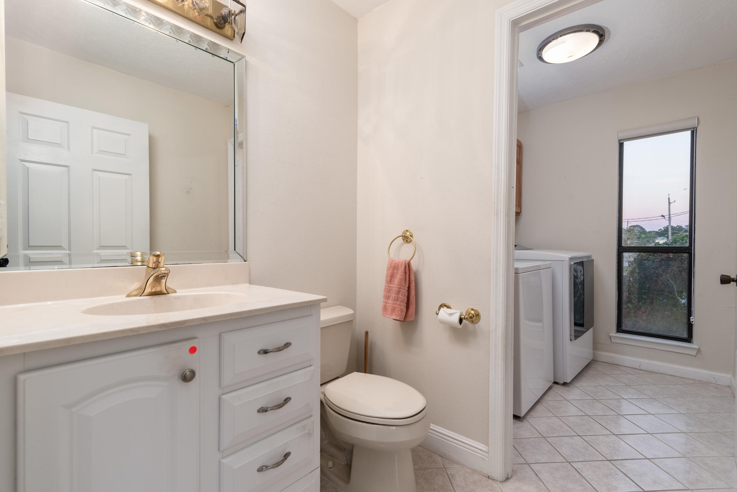 Snug Harbor Townhomes - Residential Lease