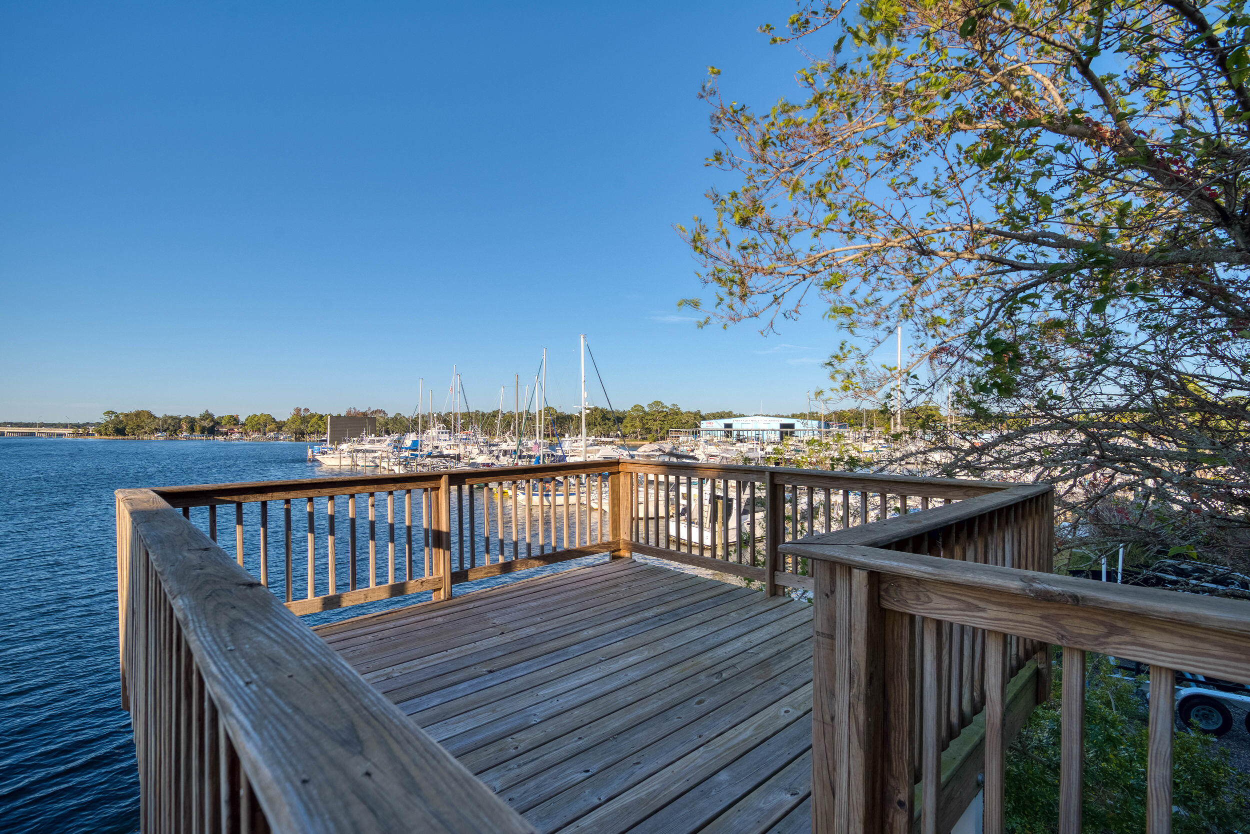 Snug Harbor Townhomes - Residential Lease