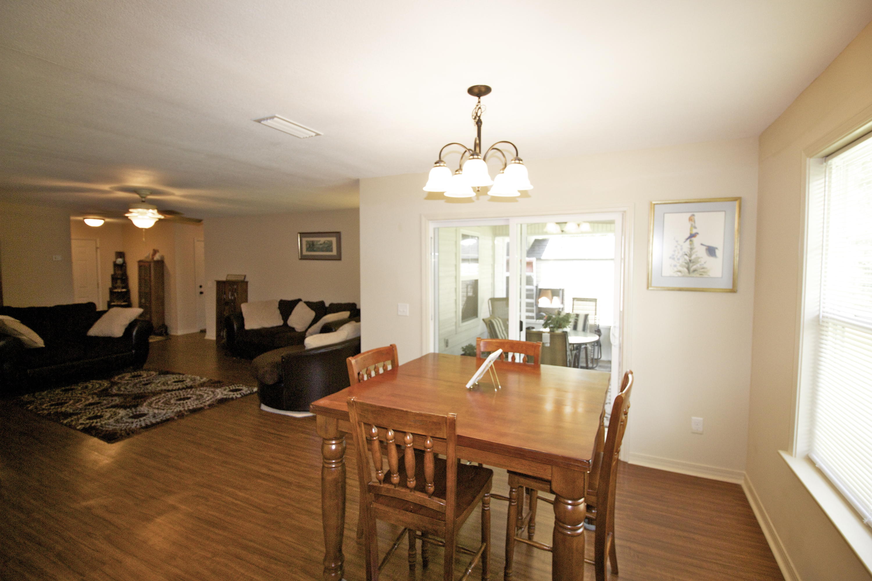 HUNTERS' RIDGE - Residential