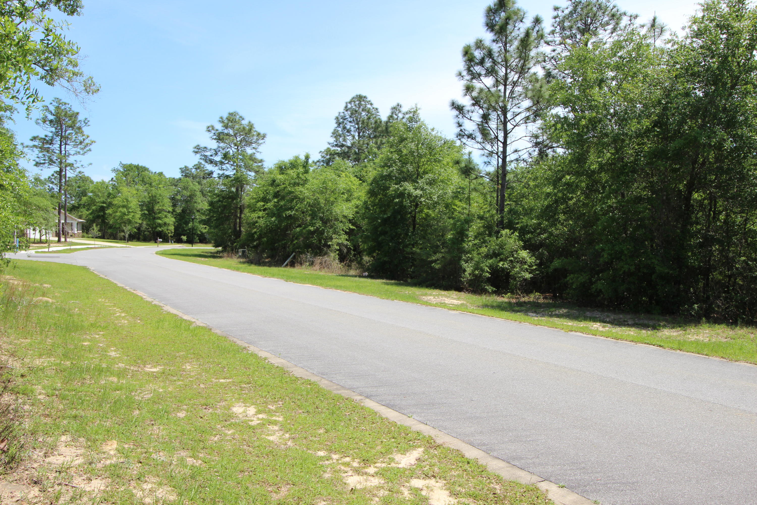 HUNTERS' RIDGE - Residential