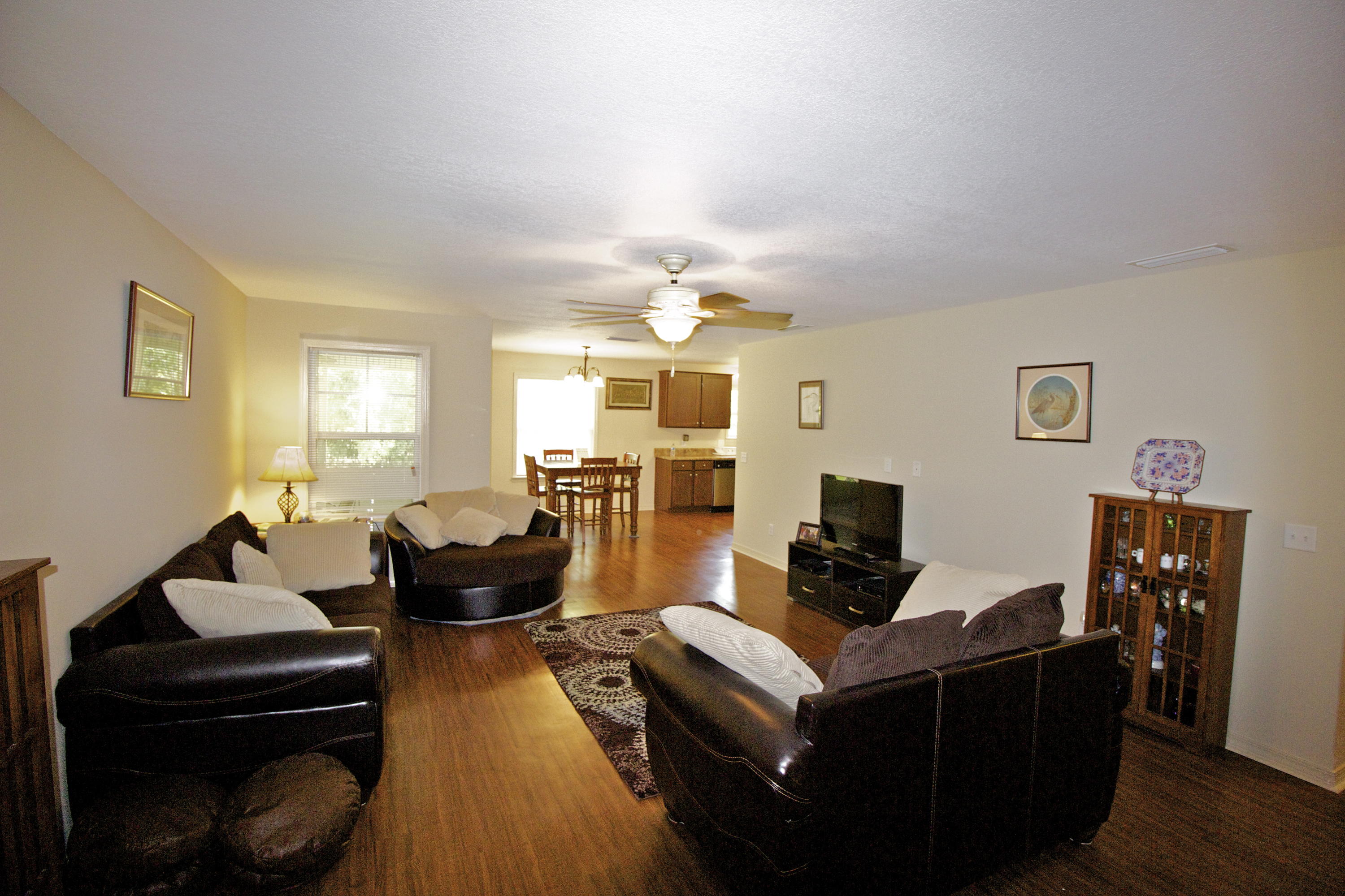 HUNTERS' RIDGE - Residential