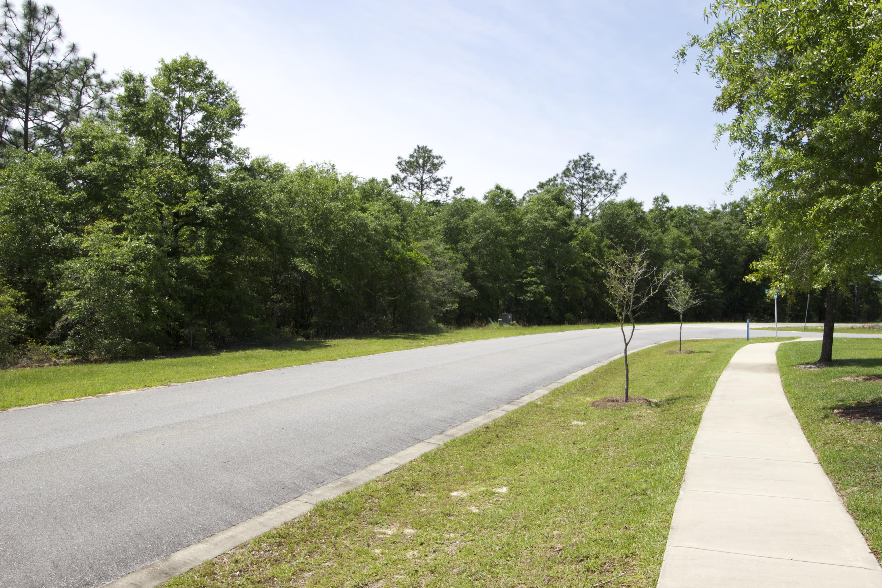 HUNTERS' RIDGE - Residential