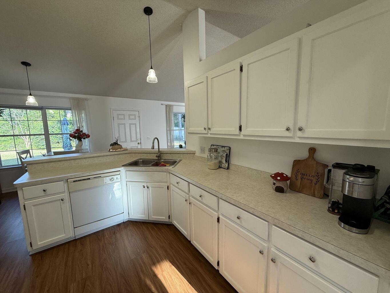 HOLLEY BY THE SEA - Residential Lease